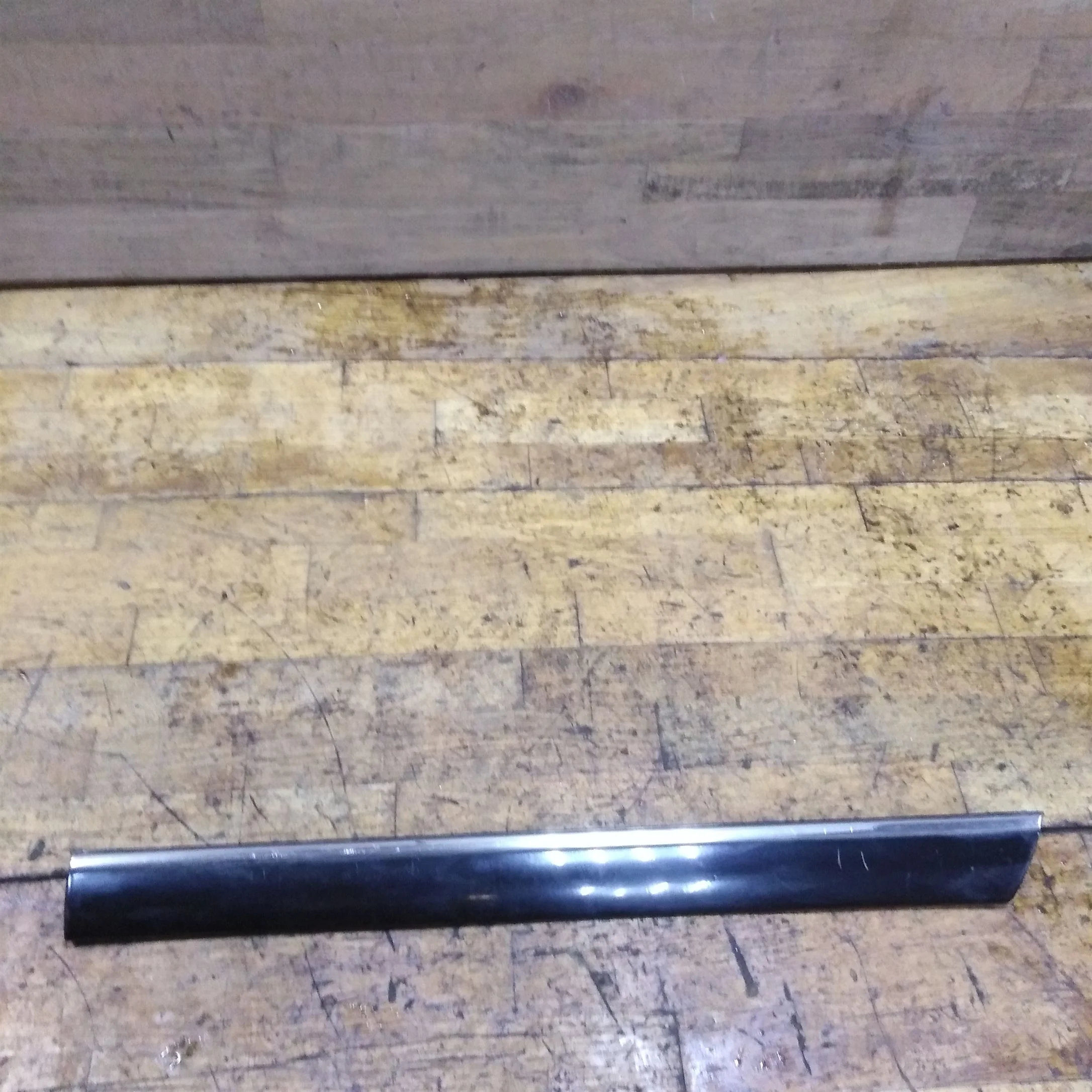 Молдинг двери задний левый Mercedes W220  (арт. 44997)