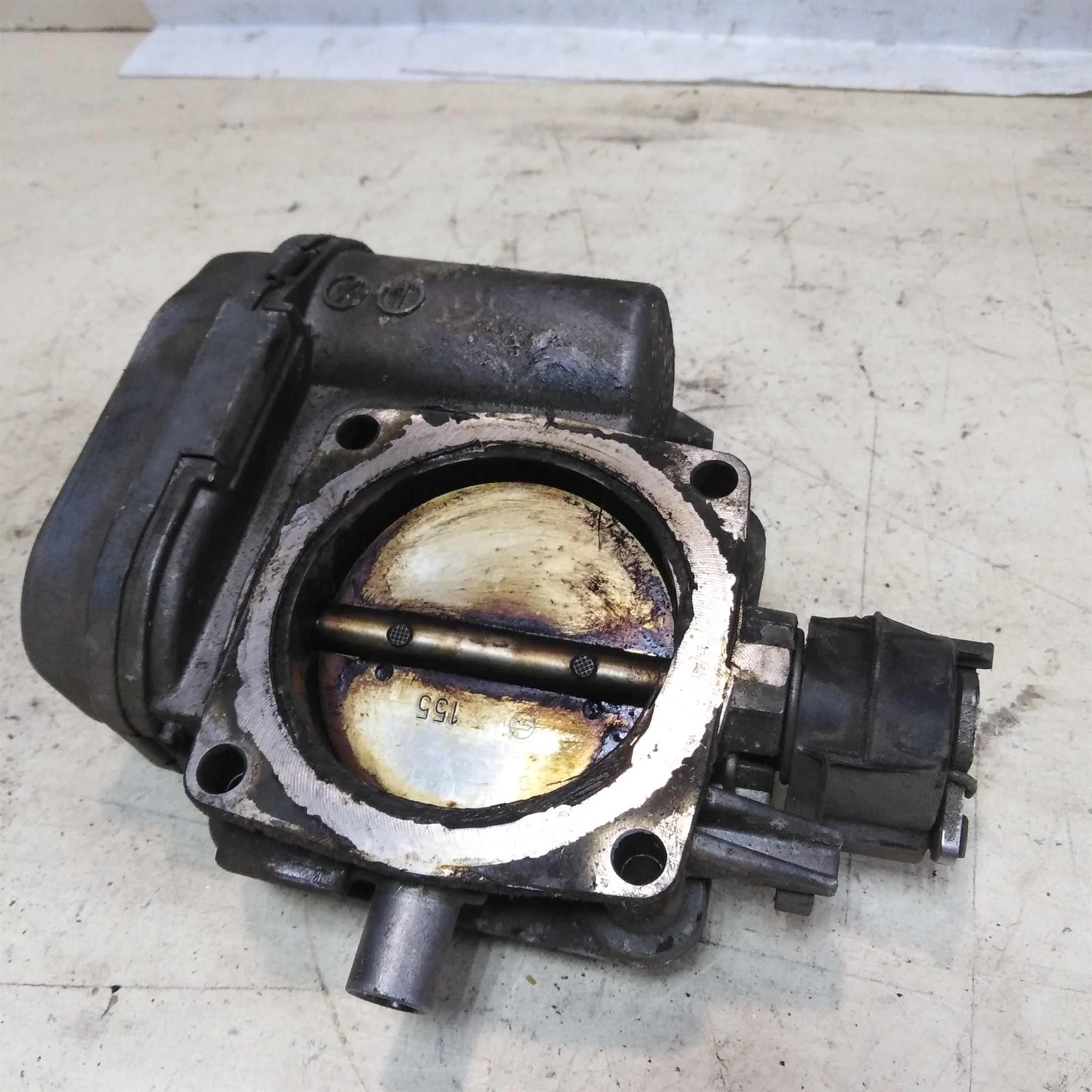 Дроссельная заслонка 3.2i Mercedes W220  (арт. 45016)