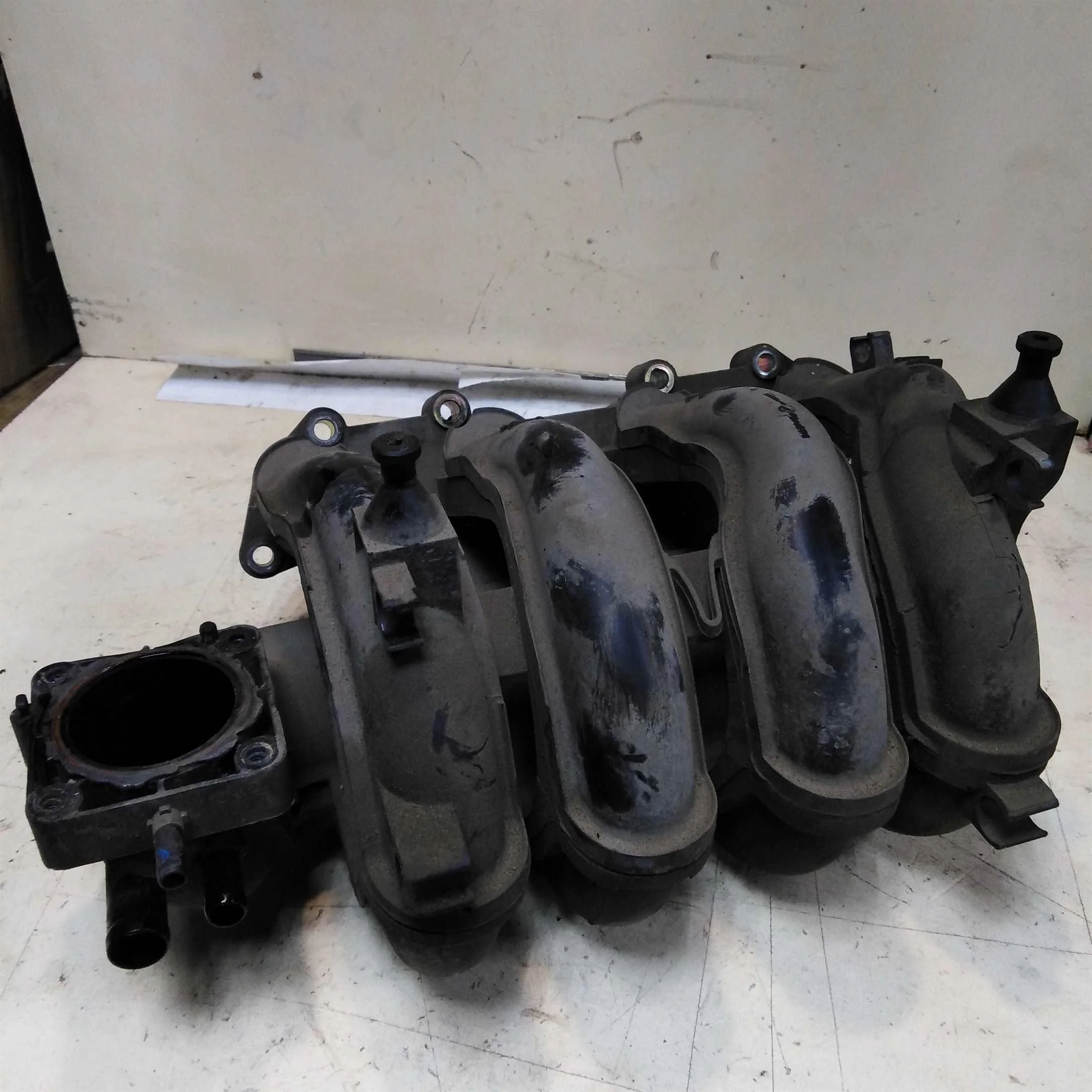 Коллектор впускной Volkswagen Pointer BJR 1.0i  (арт. 45415)