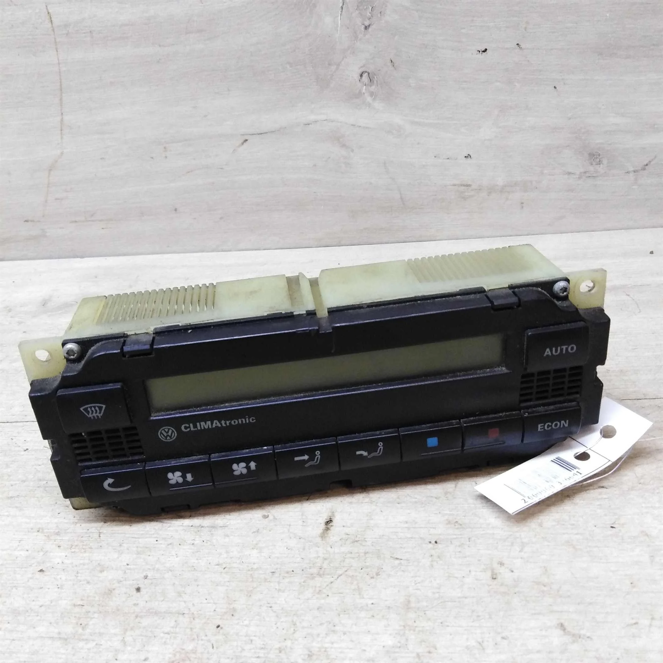 Блок управления печкой и климат-контролем Volkswagen Passat B5 99г.в.  (арт. 46269)