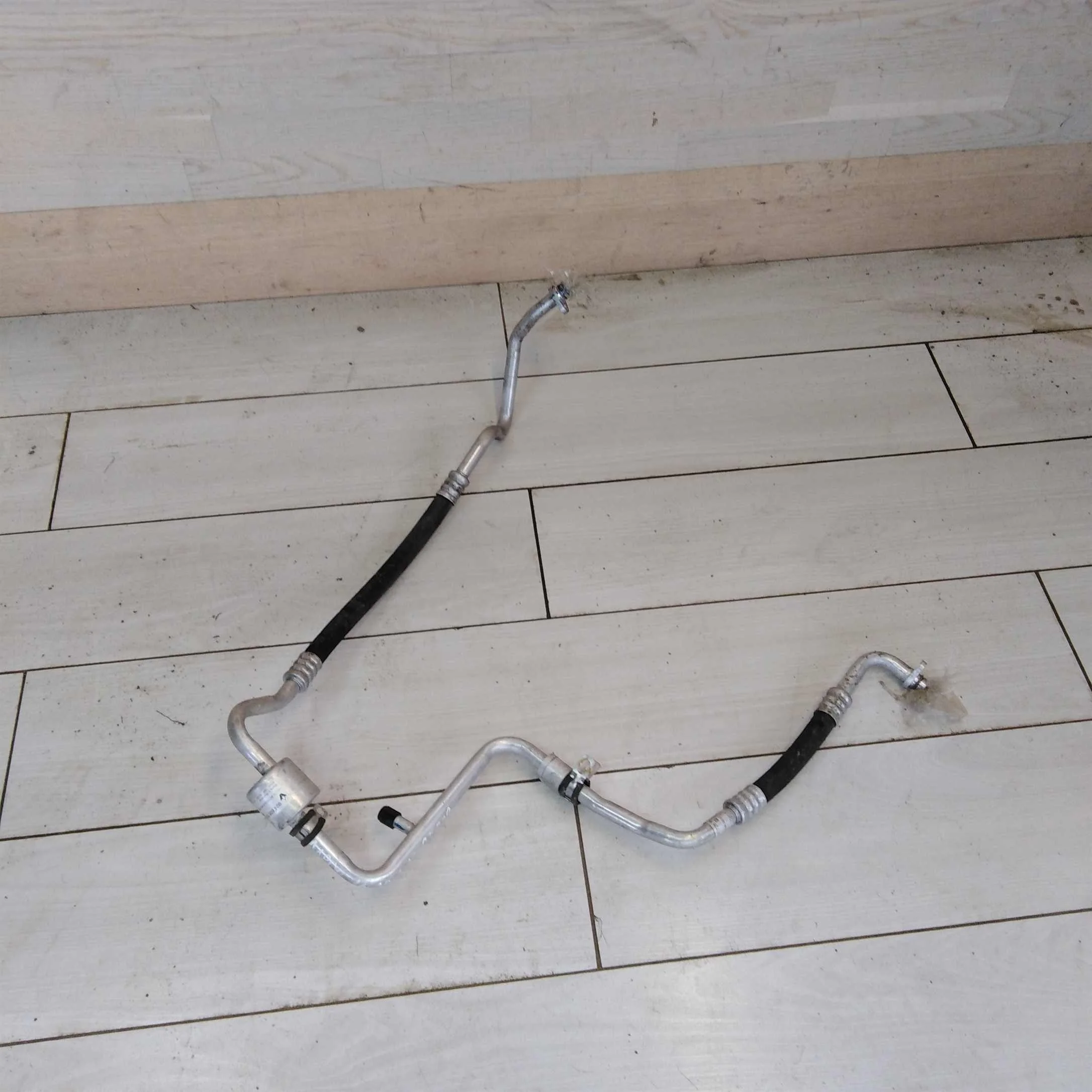 Трубка кондиционера Lada Largus (арт. 47791)