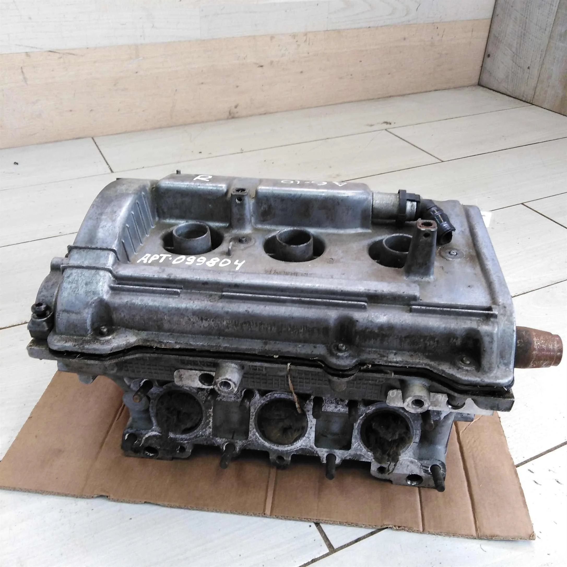 ГБЦ правая Audi A6 C5 2.4i 2.8i  (арт. 48958)