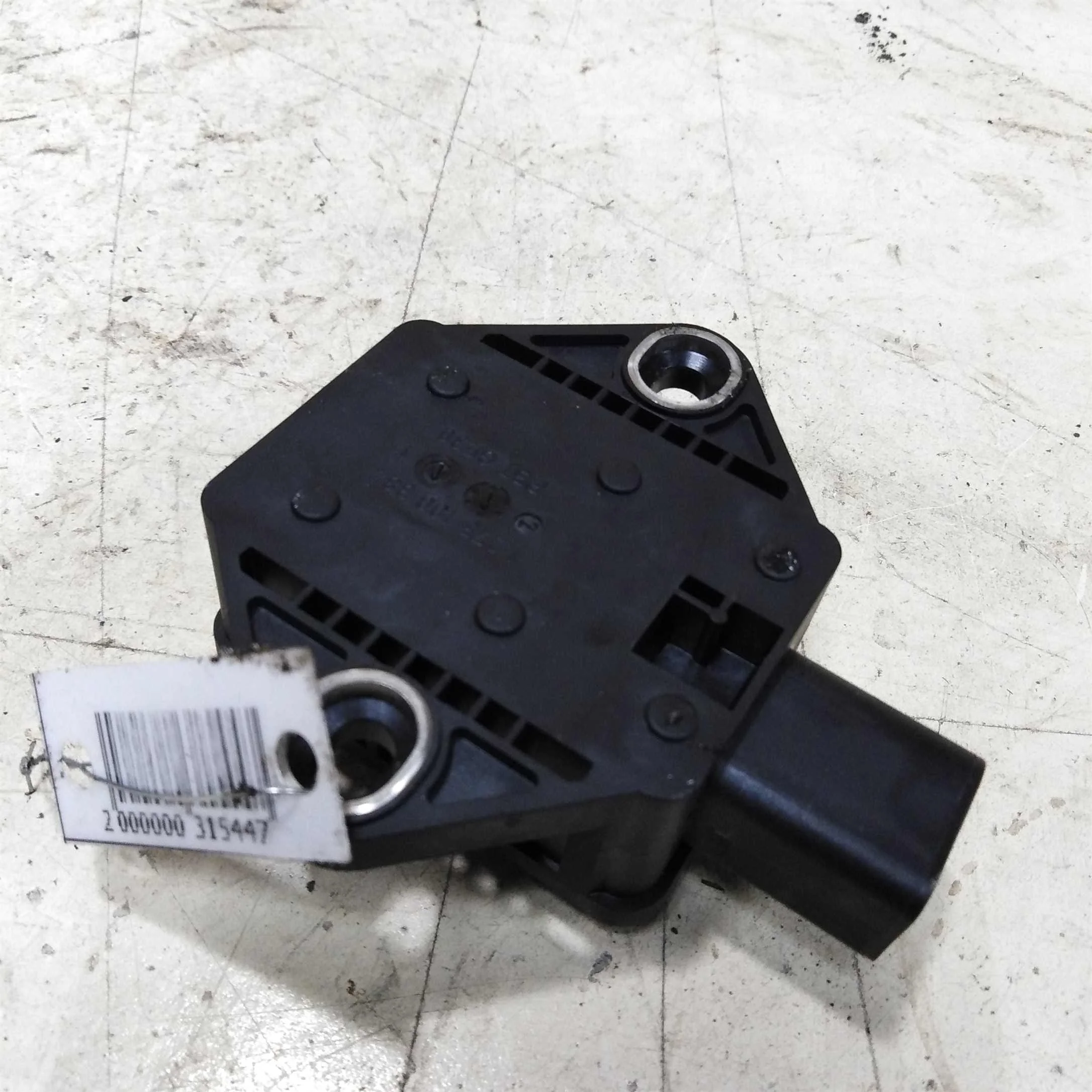 Датчик ускорения Skoda Superb I рест  (арт. 49057)