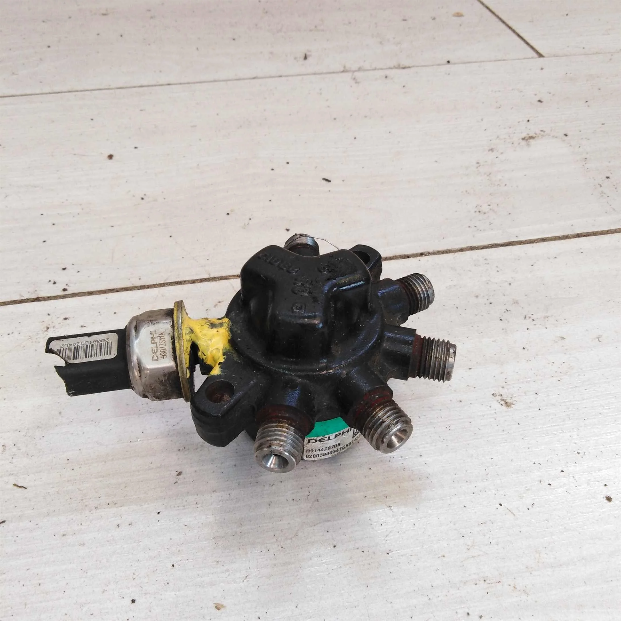 Распределитель топлива Renault Scenic 2 рест (арт. 50244)