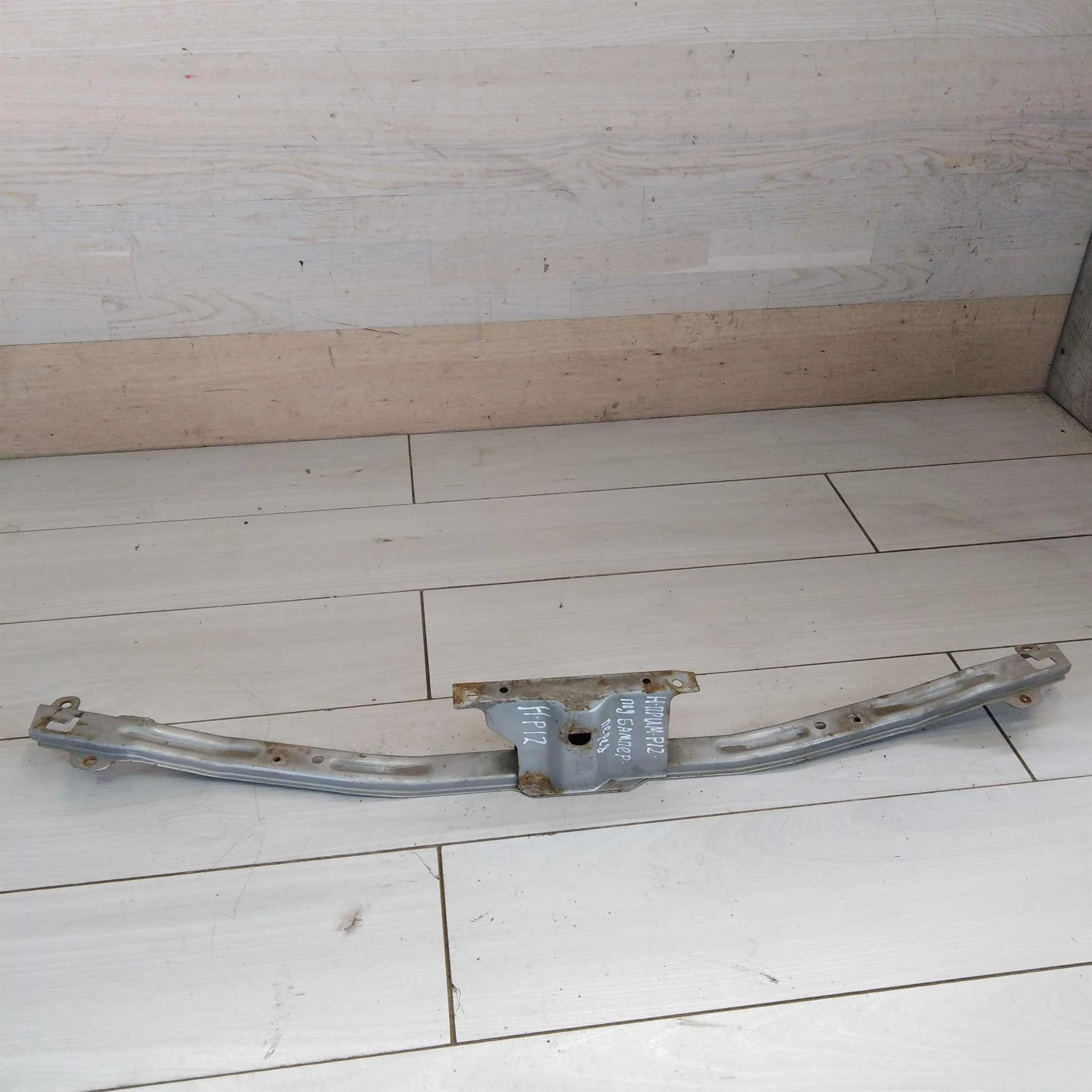 Передняя панель телевизор часть Nissan Primera P12 (арт. 51576)