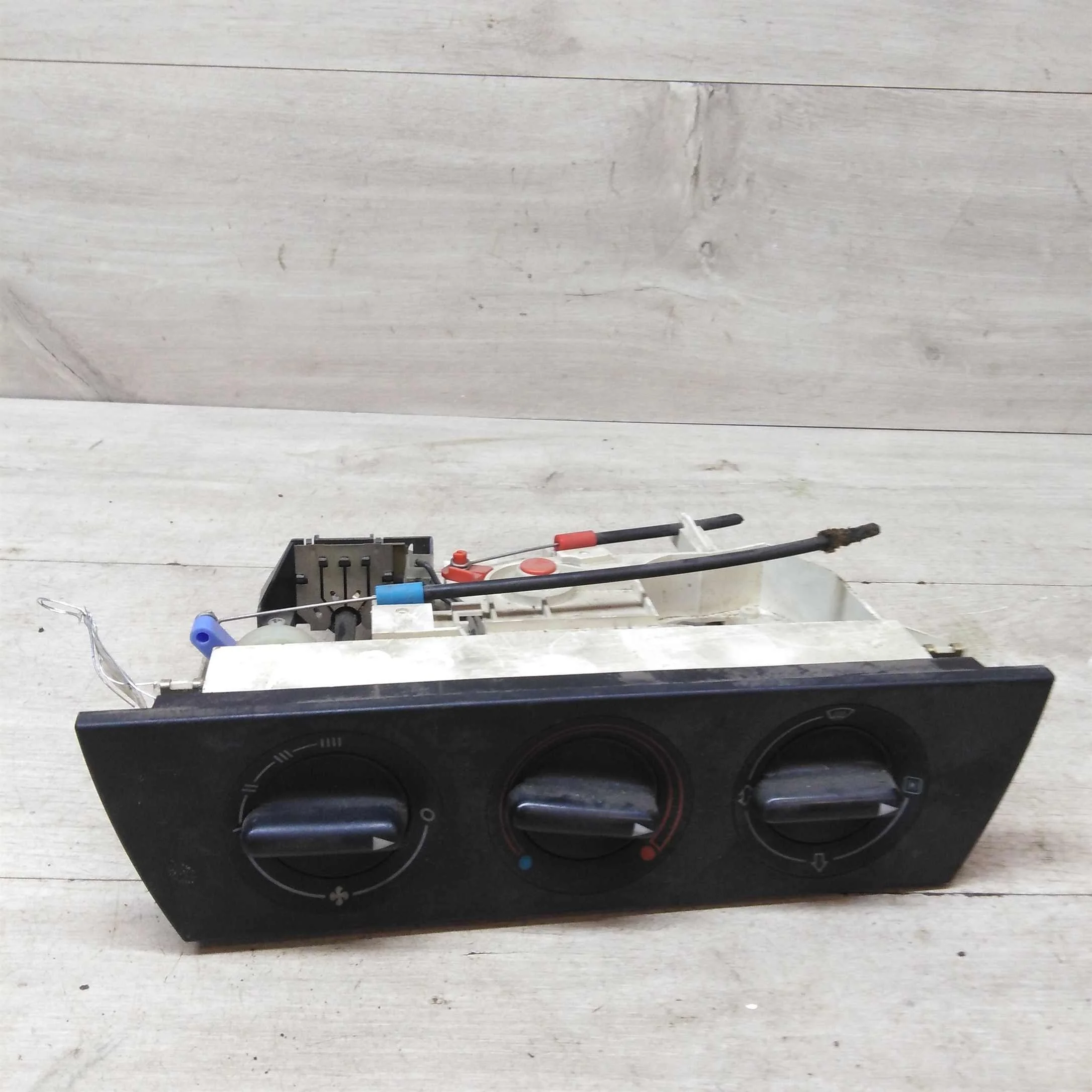 Блок управления печкой Audi 100 C4 Audi A6 C4 (арт. 51849)