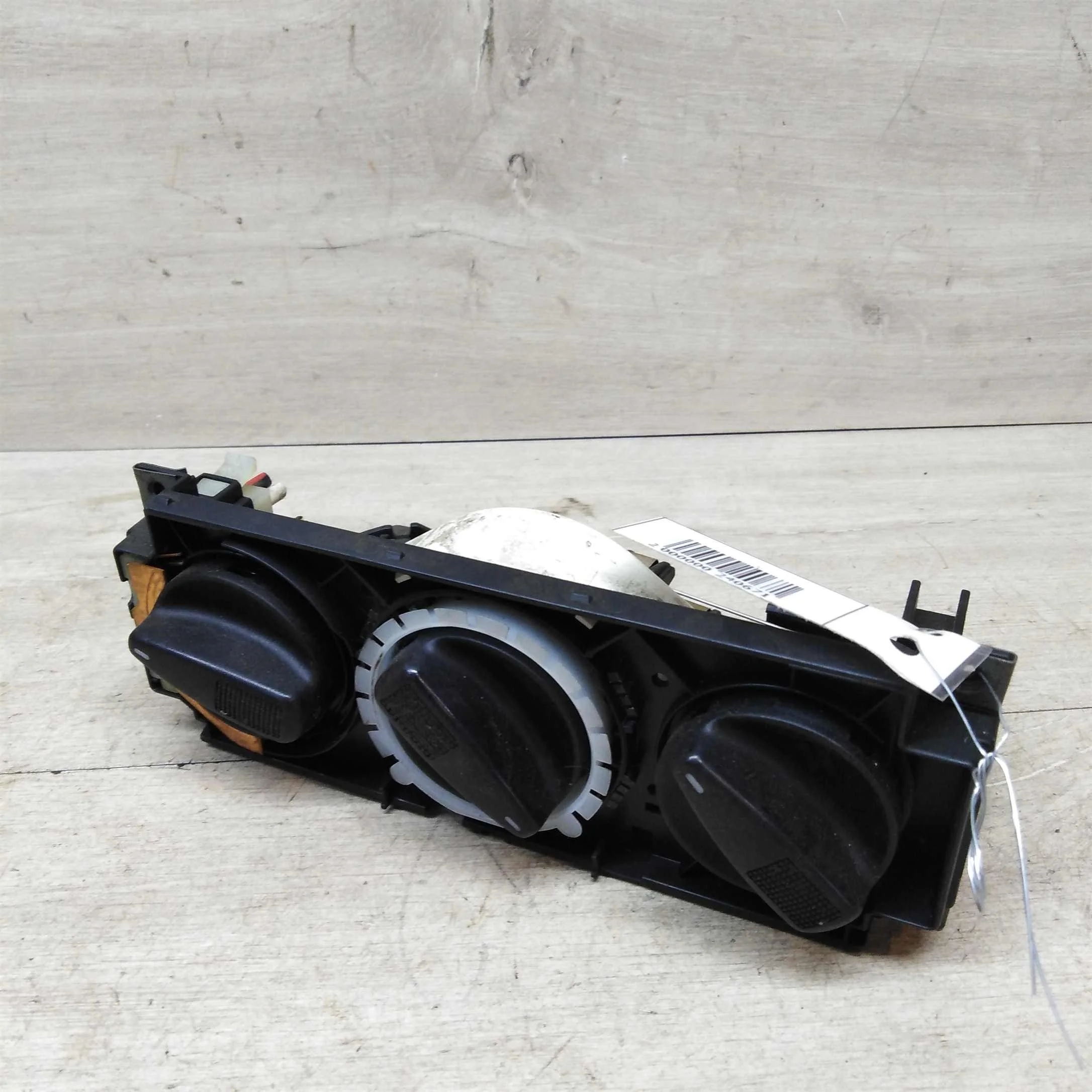 Блок управления печкой Volkswagen Golf 3 Volkswagen vento Volkswagen Passat B3 Volkswagen Passat B4 (арт. 52637)