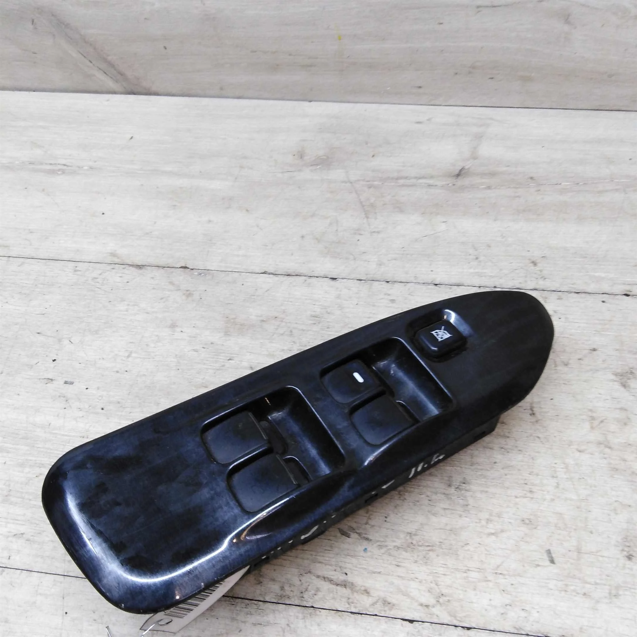 Блок управления стеклоподъемниками Mitsubishi Lancer 9   (арт. 52671)