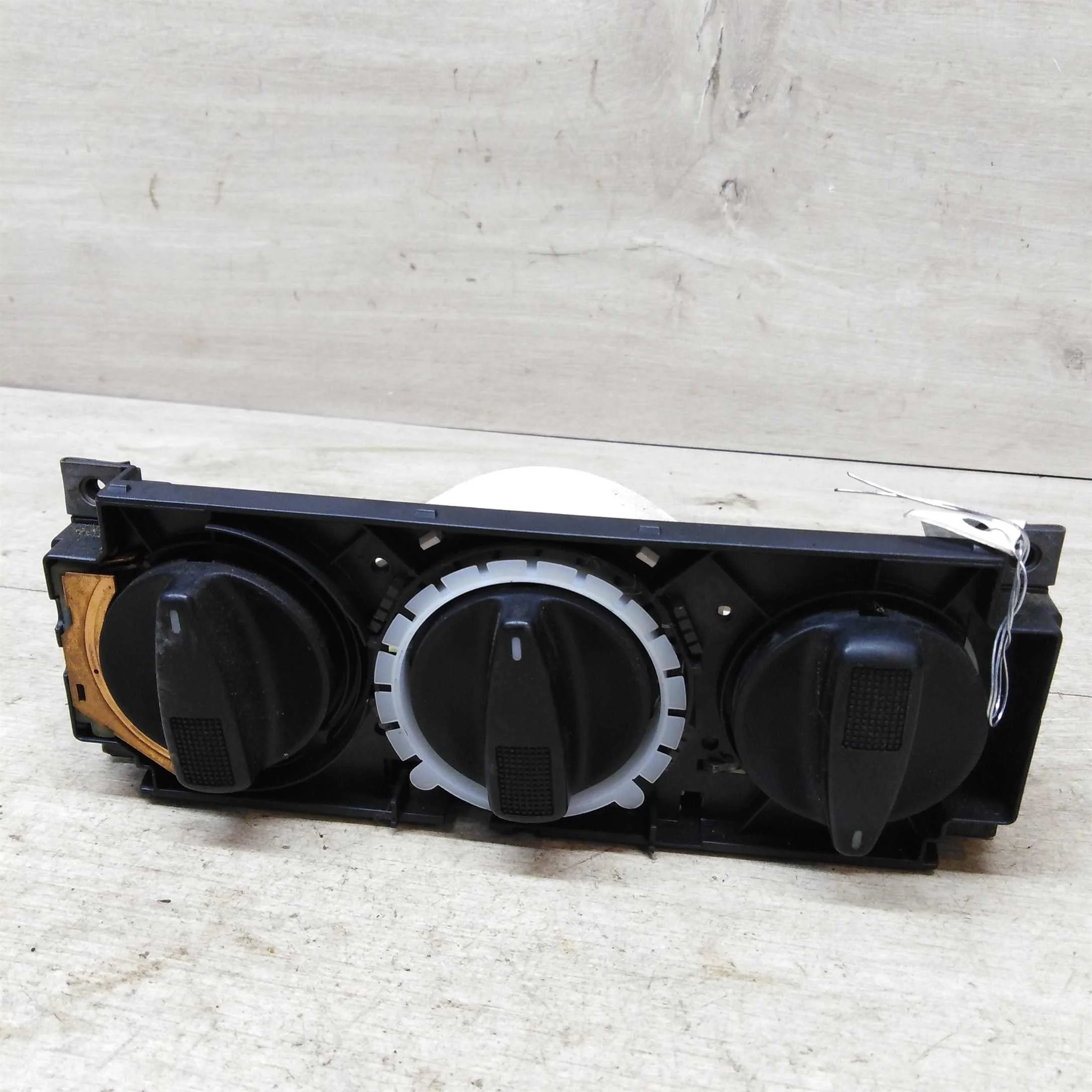 Блок управления печкой Volkswagen Golf 3 Volkswagen vento Volkswagen Passat B3 Volkswagen Passat B4 (арт. 52684)