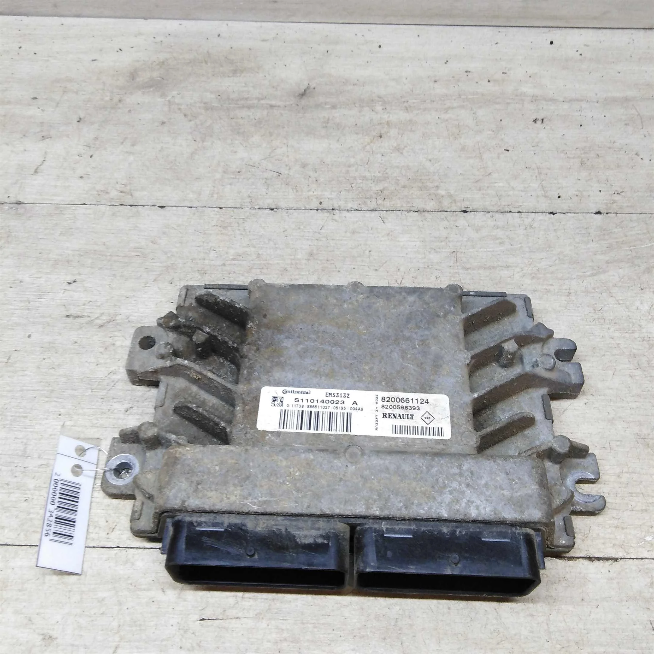 ЭБУ двигателя Renault Logan 0.9г.в. 1.4i  s110140023 8200661124 8200598393 (арт. 53388)