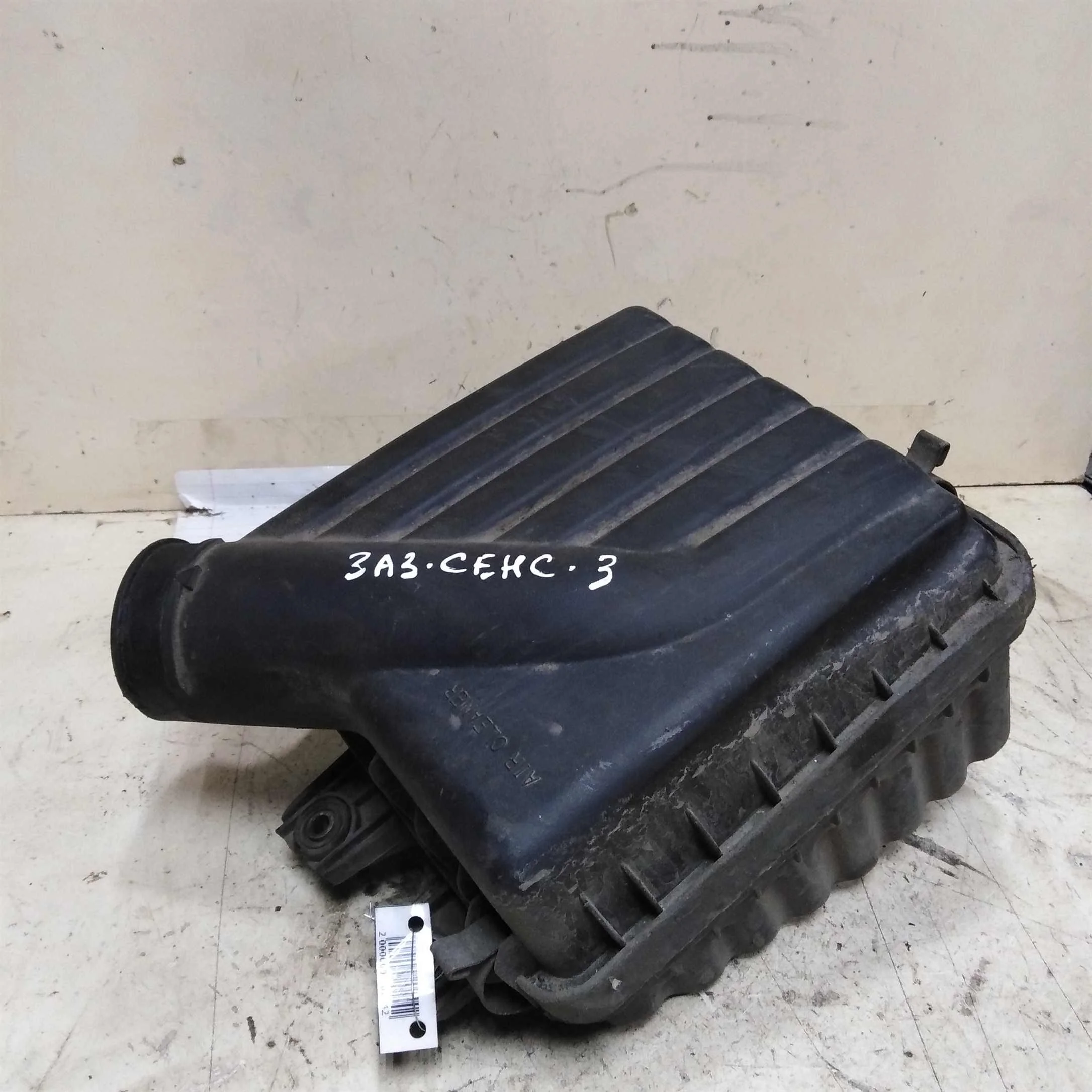 Корпус воздушного фильтра ЗАЗ sens 1.3i    (арт. 53396)