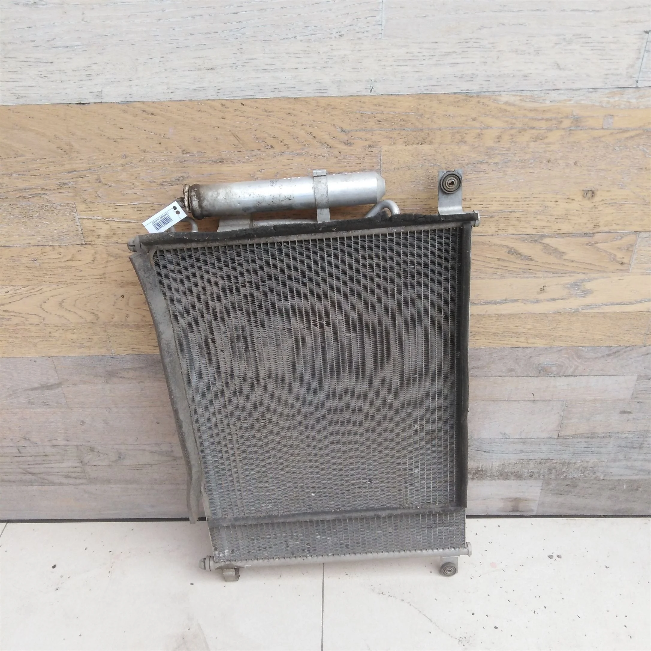 Радиатор кондиционера Chevrolet Aveo t250 07г.в. 1.2i    (арт. 54765)