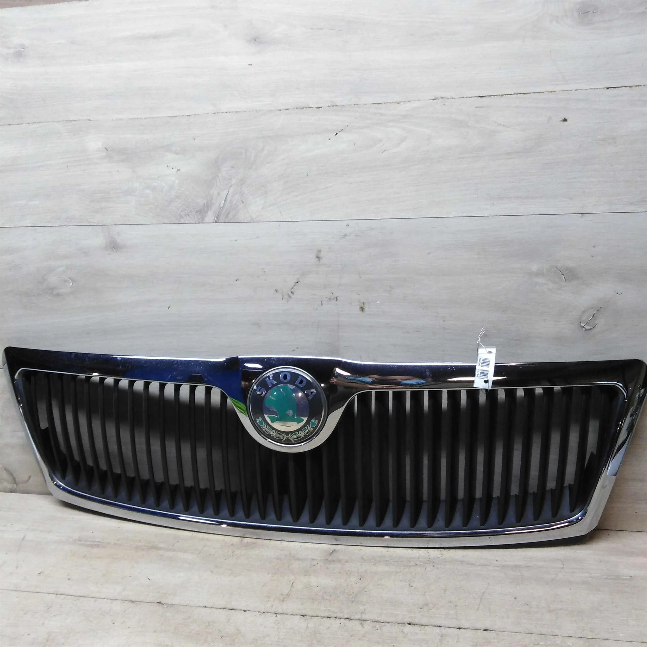 Решётка радиатора Skoda Octavia A5 до рест (арт. 55934)