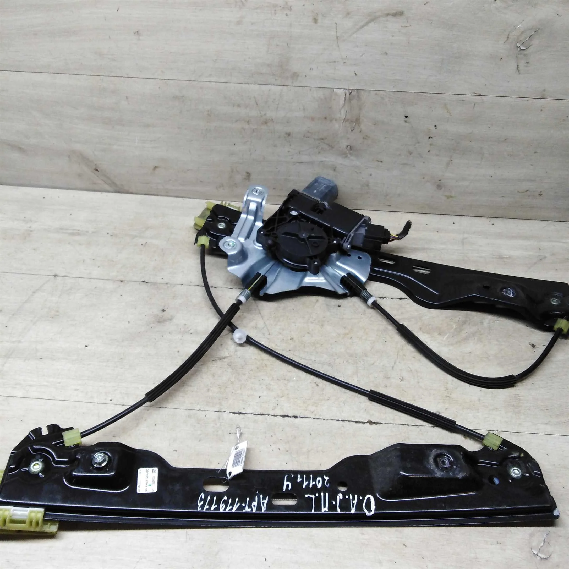 Стеклоподъёмник передний левый электро Opel Astra j  13350757 912048106 (арт. 60415)