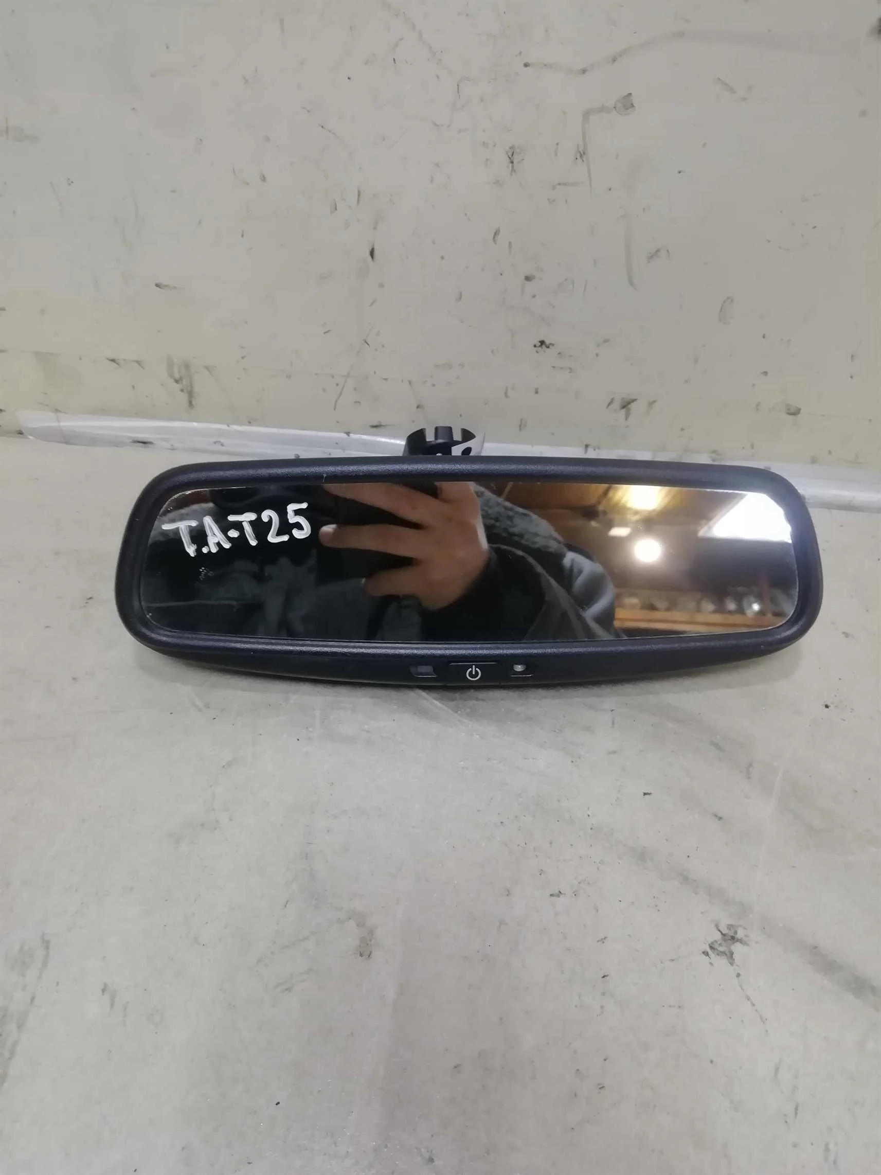 Зеркало салона Toyota Avensis t25 (гор) (арт. 61503)