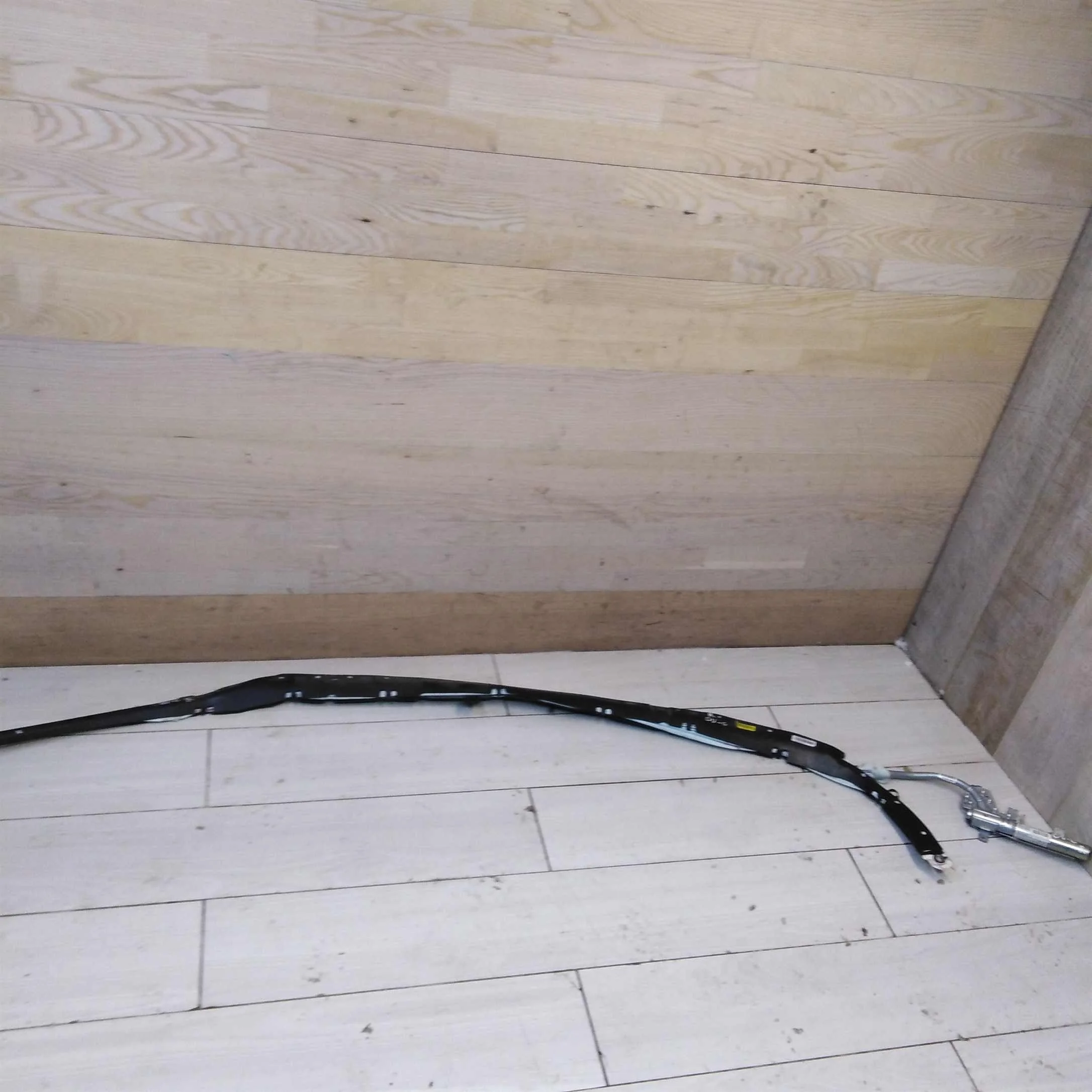 Подушка безопасности Airbag правая в крышу седан Opel Vectra C рест 1.9 TDI МКПП (арт. 63220)