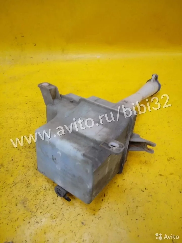 Бачок омывателя Hyundai elantra HD  (арт. 63682)