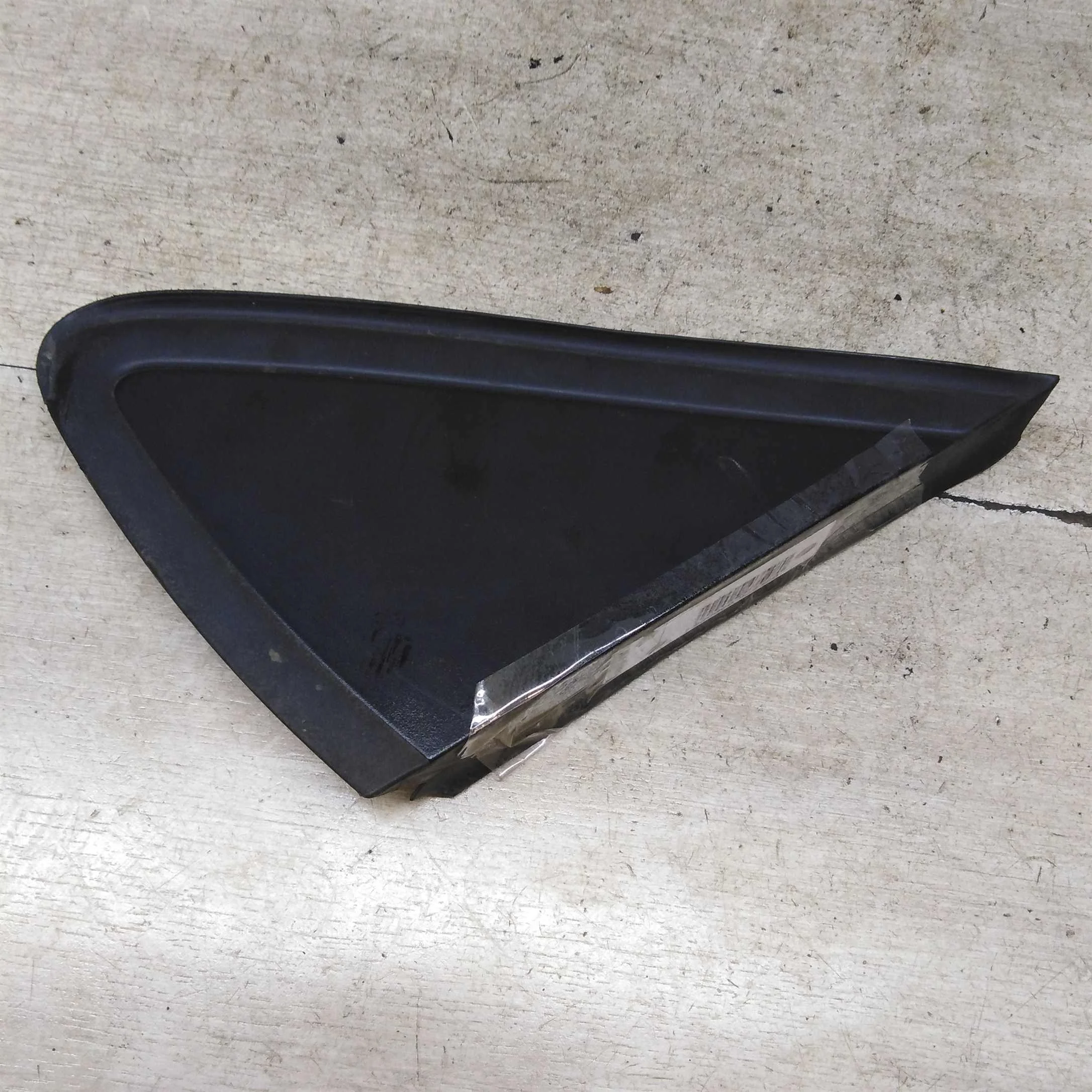 Декоративная накладка кузова наружный элемент  Volkswagen Polo V Sedan (арт. 71363)