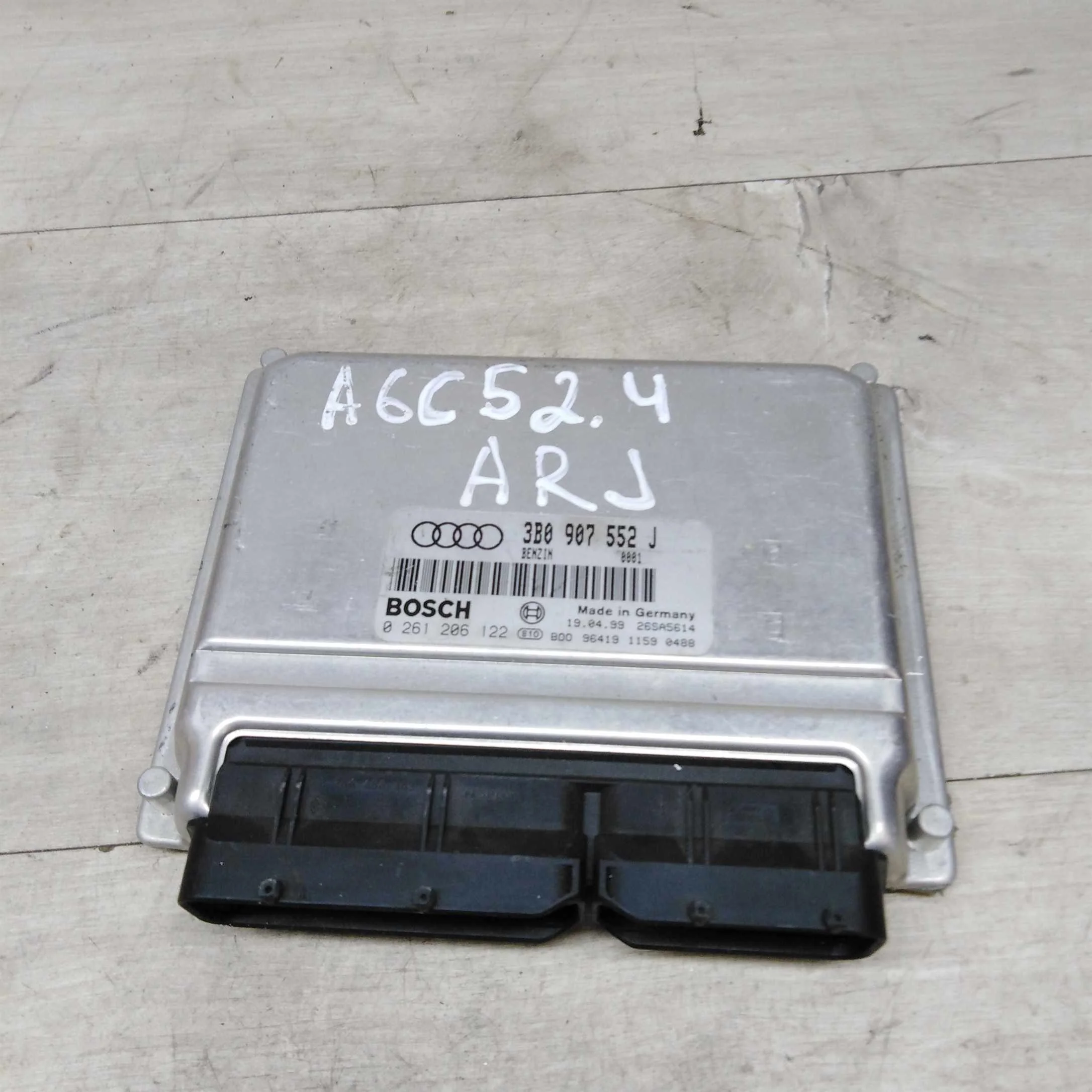 Блок управления двигателем Audi A6 C5 (арт. 72333)