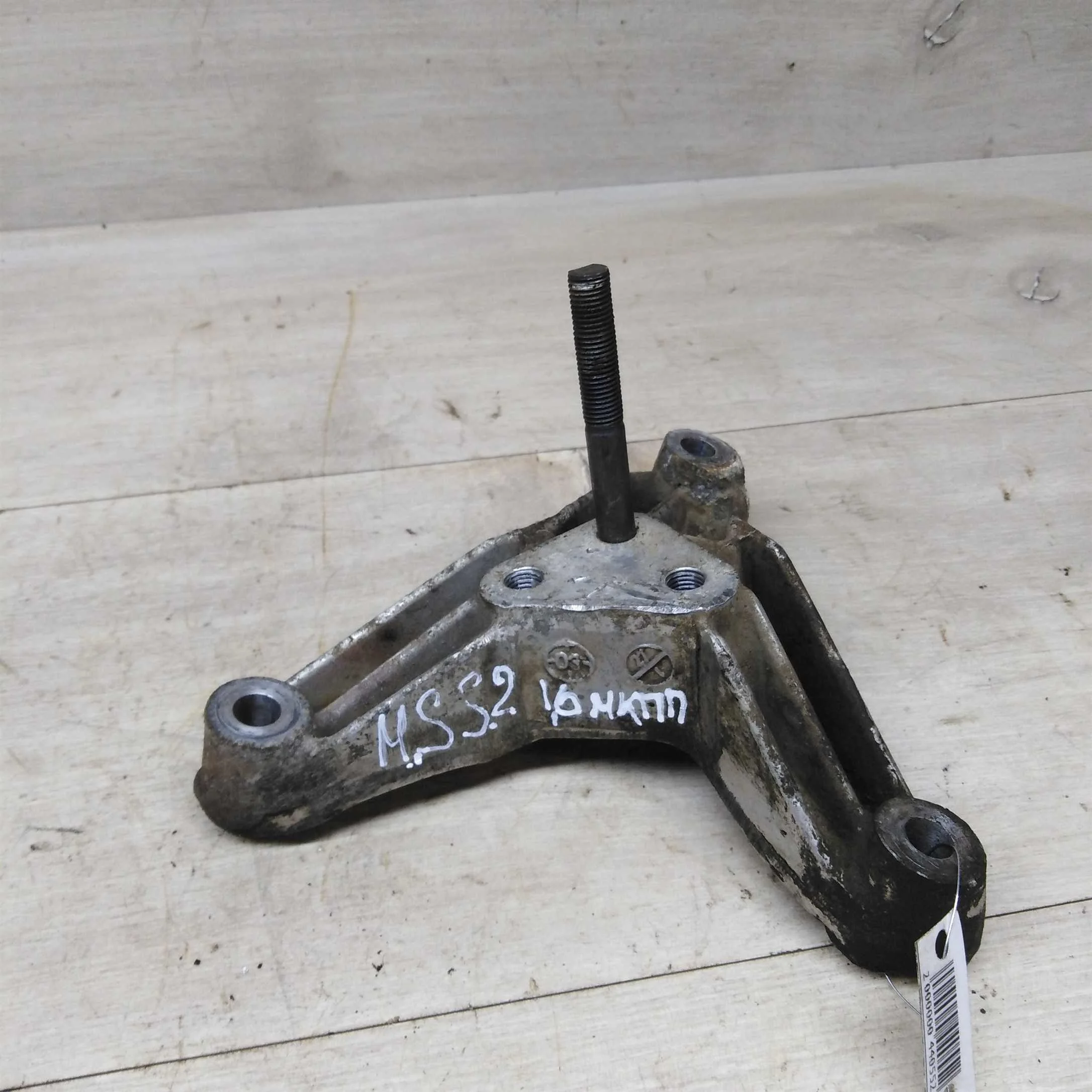 Кронштейн МКПП верхний Mitsubishi Space Star I (арт. 72902)