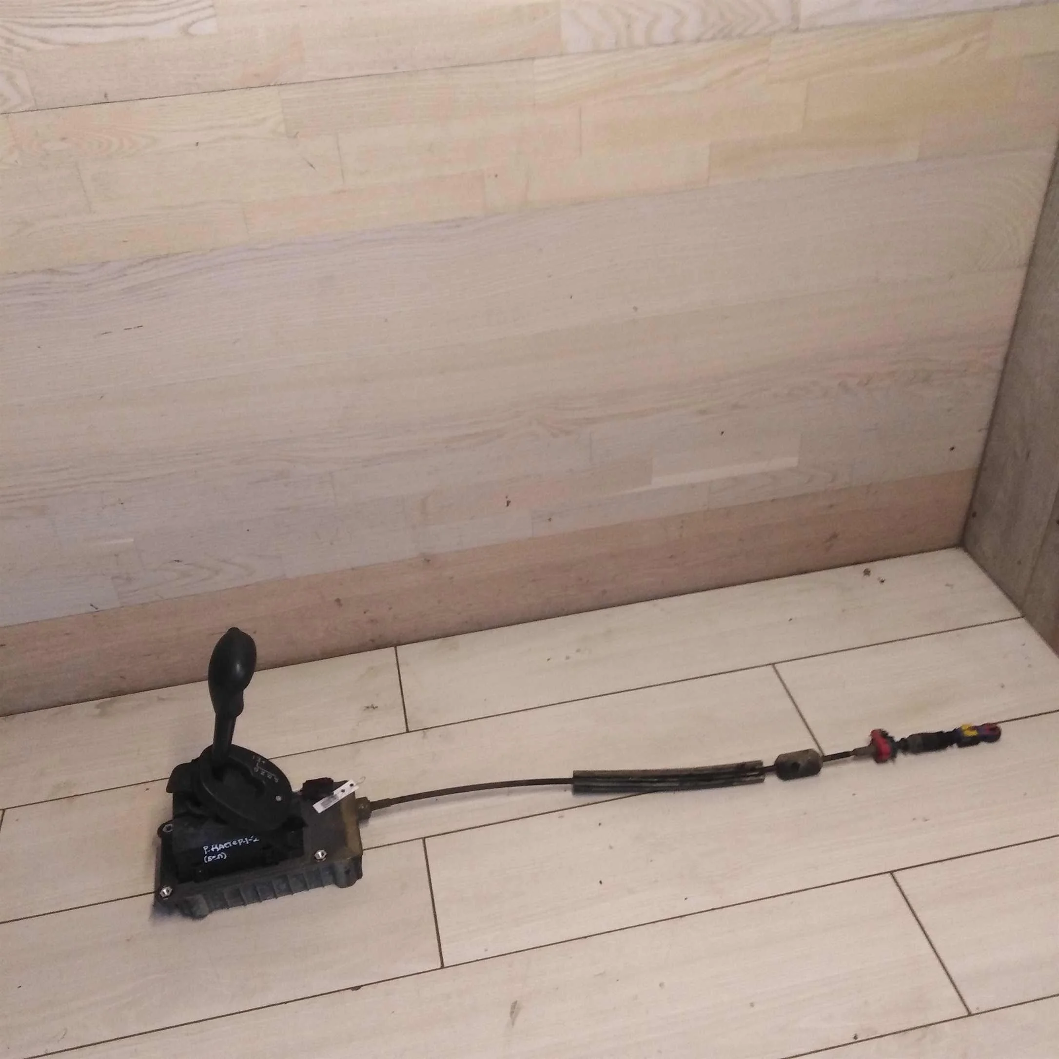 Кулиса АКПП  Renault Duster I 2.0i F4RB     (арт. 74096)