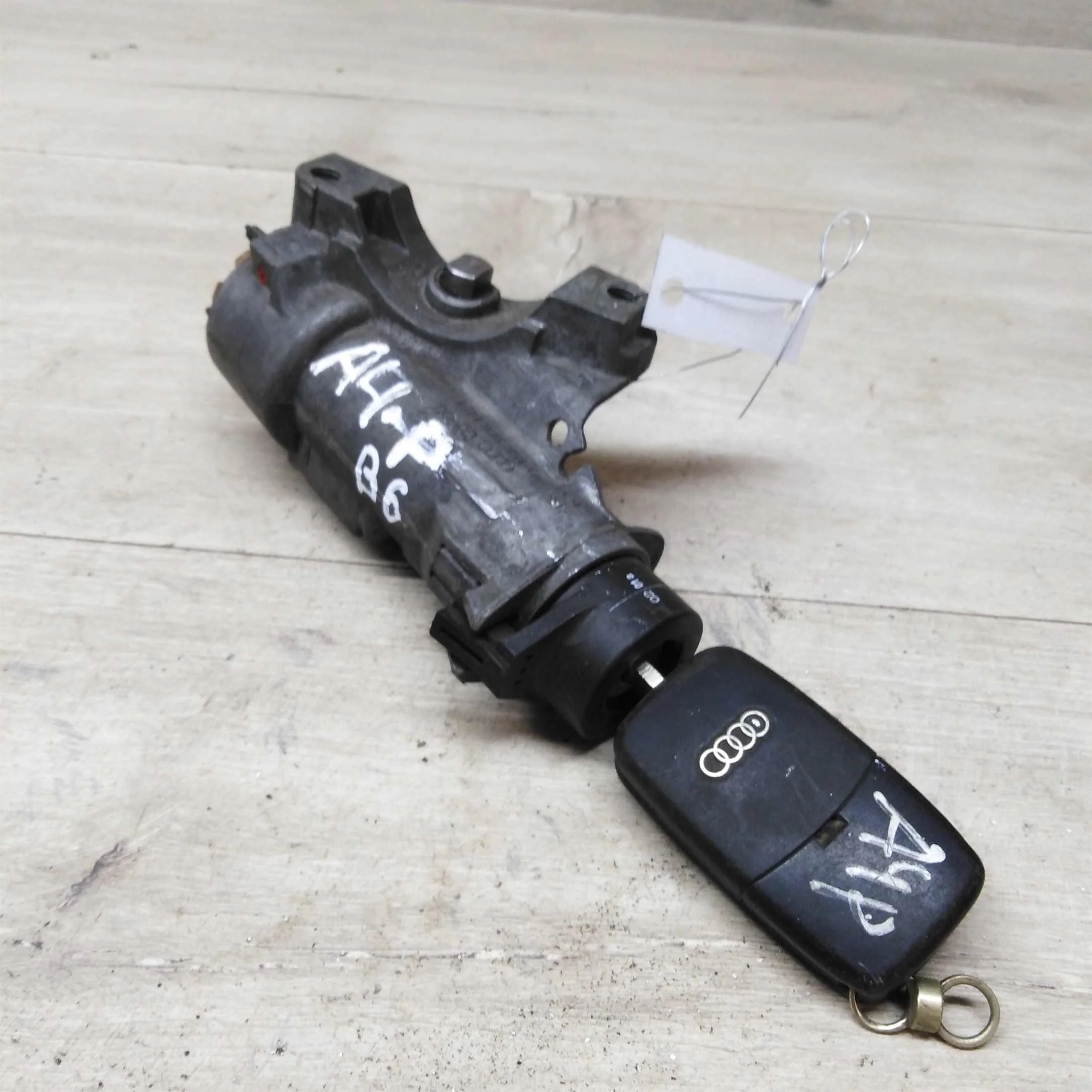 Замок зажигания Audi A4 B6 (арт. 74441)
