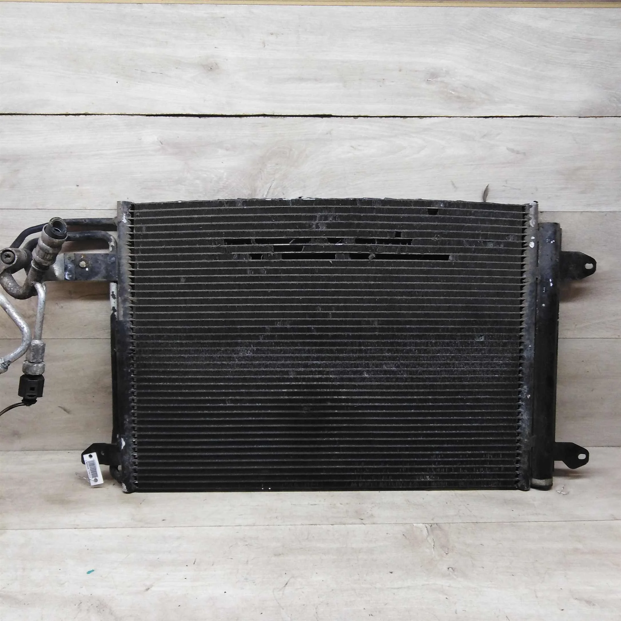 Радиатор кондиционера Skoda Octavia A5 рестайлинг Volkswagen Jetta 5 Volkswagen Golf 5 (арт. 75225)