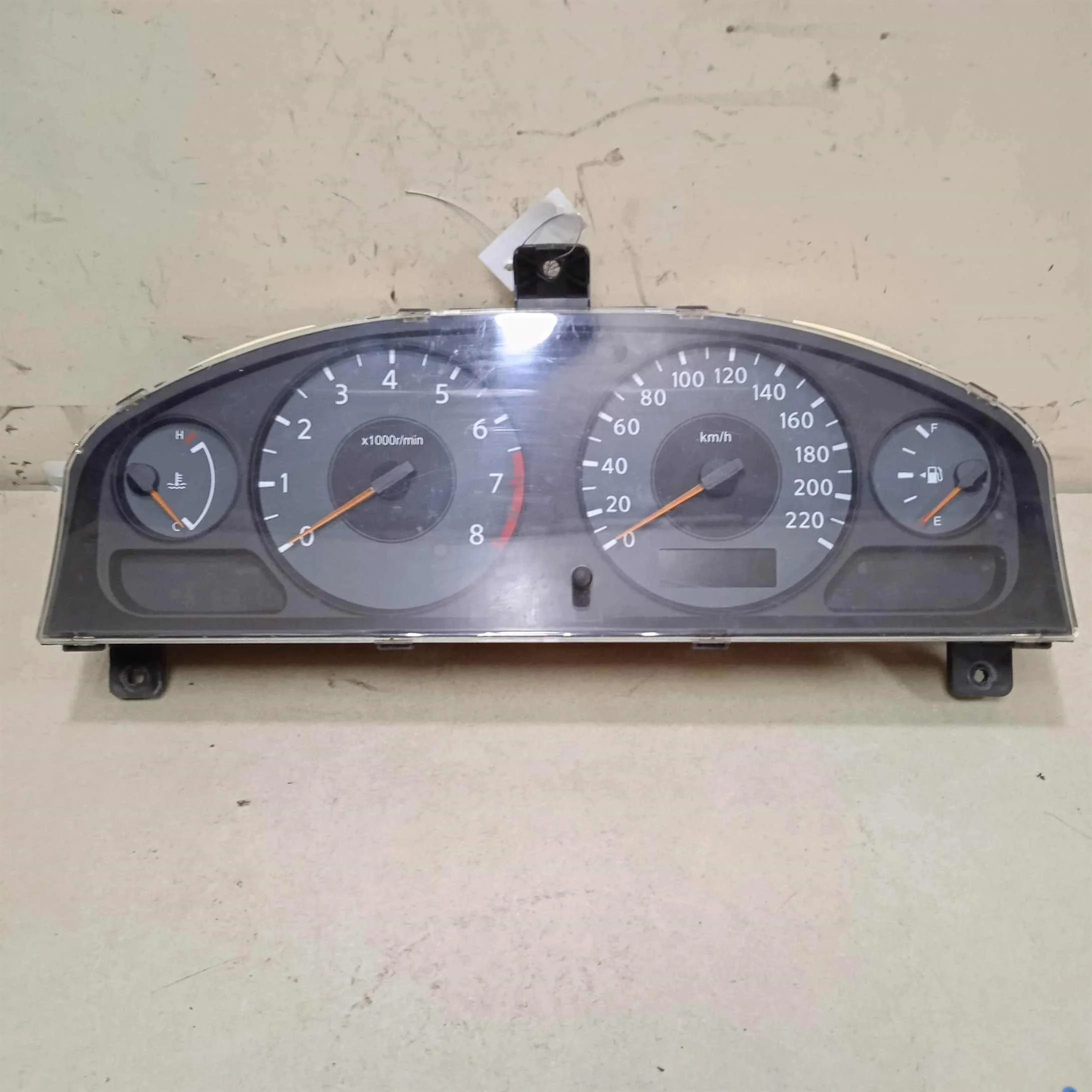 Панель приборов щиток Nissan Almera Classic   (арт. 75515)