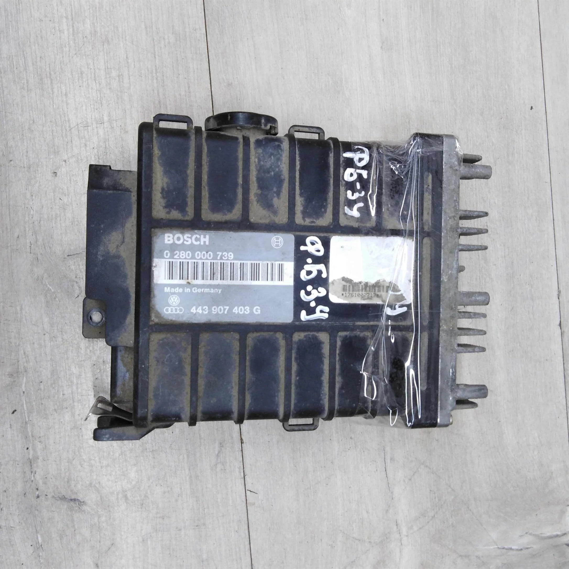 Блок управления двигателем Volkswagen Passat B3 (арт. 76720)