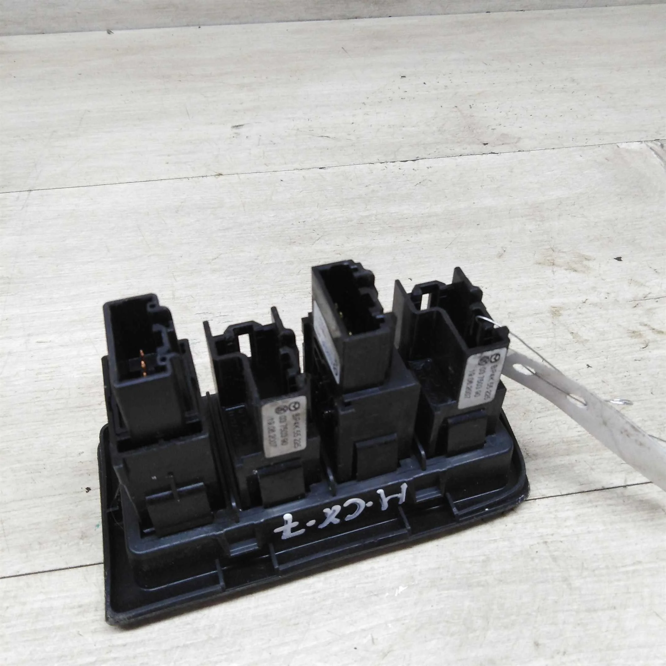 Блок кнопок Mazda CX-7 I   (арт. 80640)