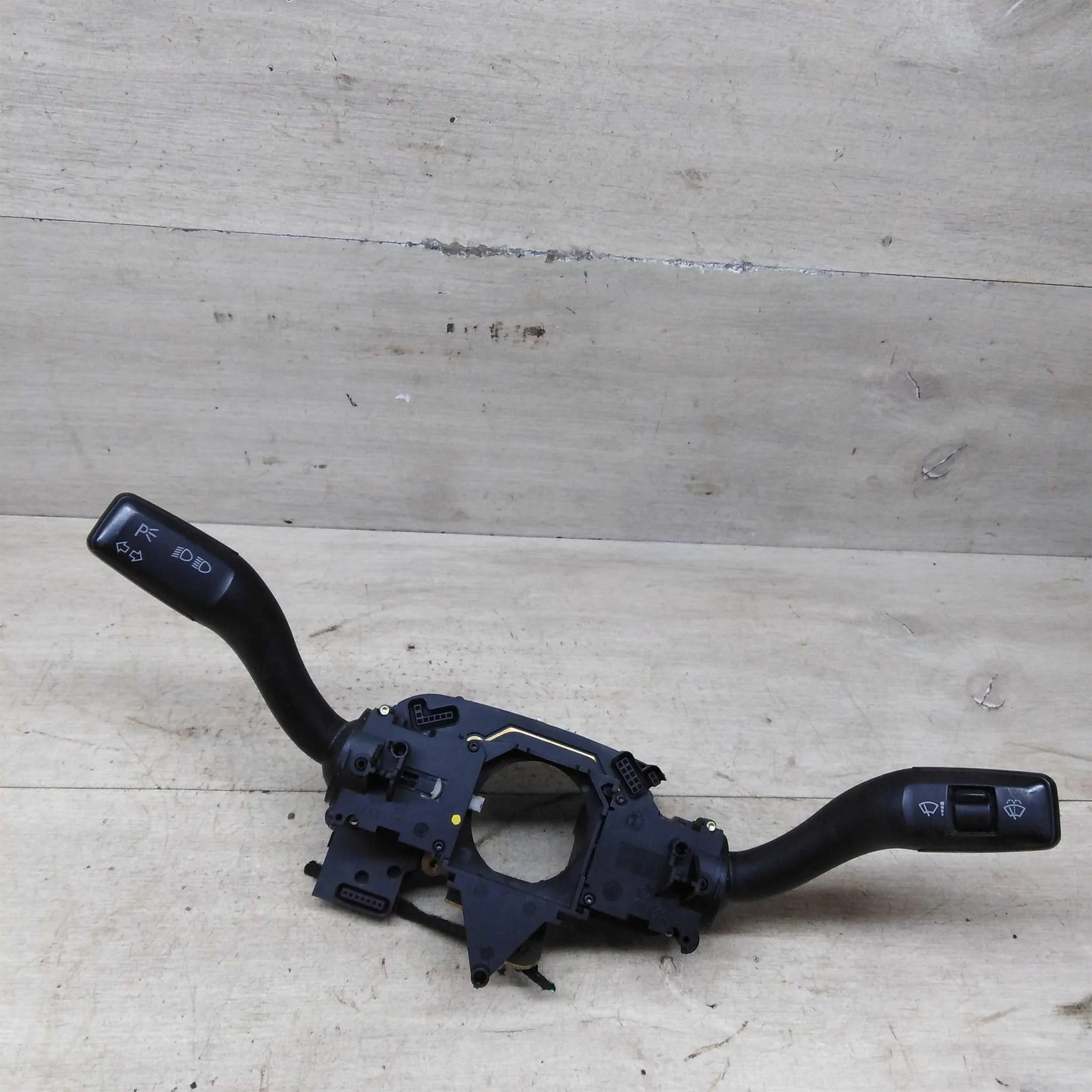 Подрулевой переключатель в сборе Audi A4 B6, Audi A4 B7 (арт. 82718)