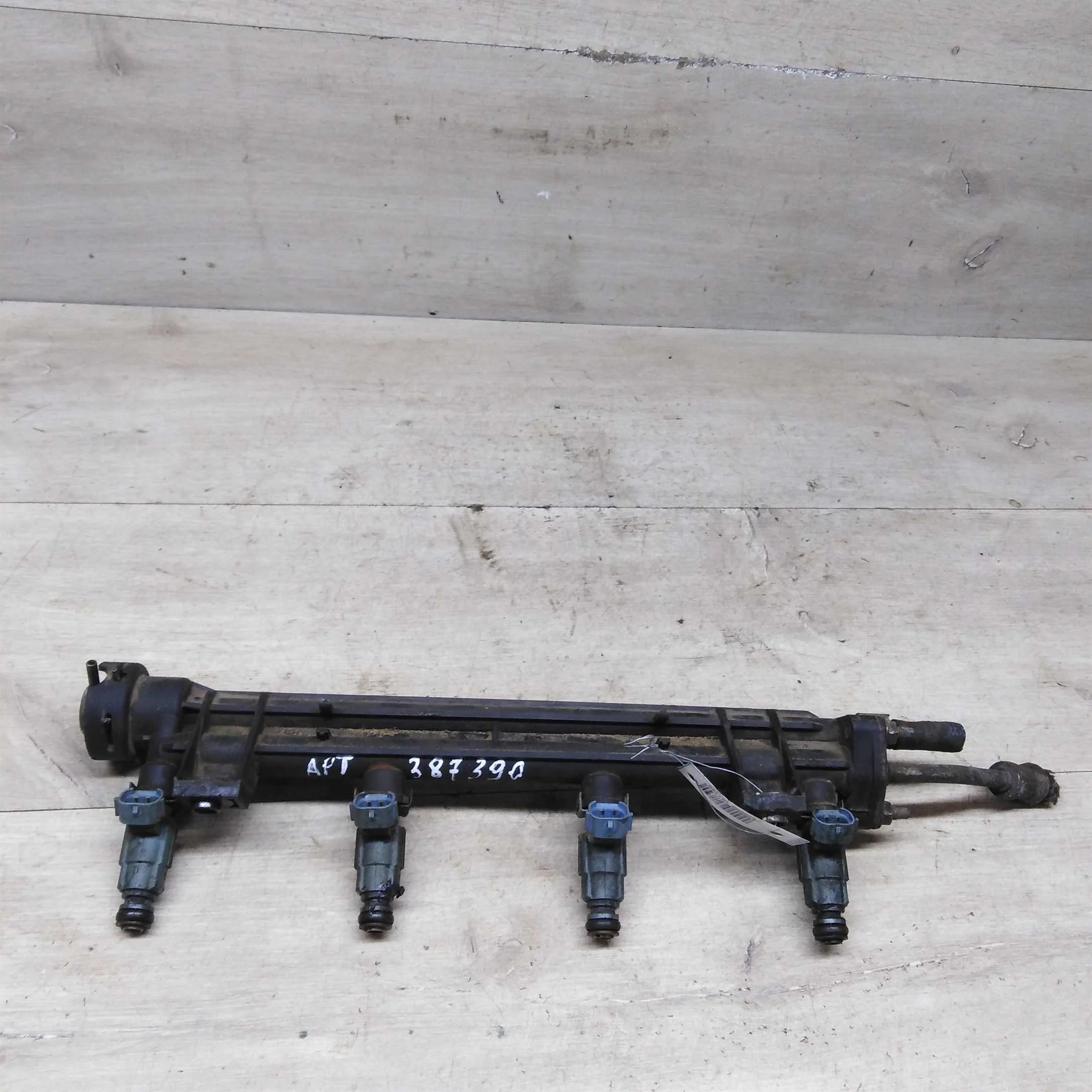 Форсунка топливная Hyundai Sonata 4 (EF) (арт. 83247)