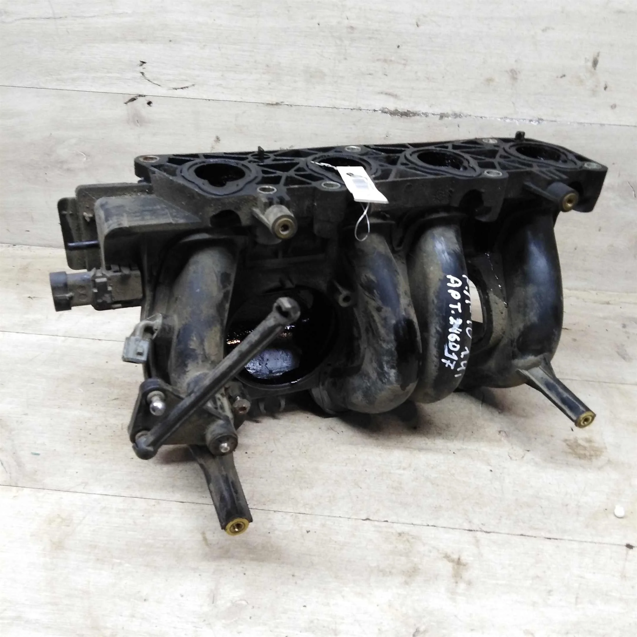 Коллектор впускной Renault logan I   (арт. 83473)