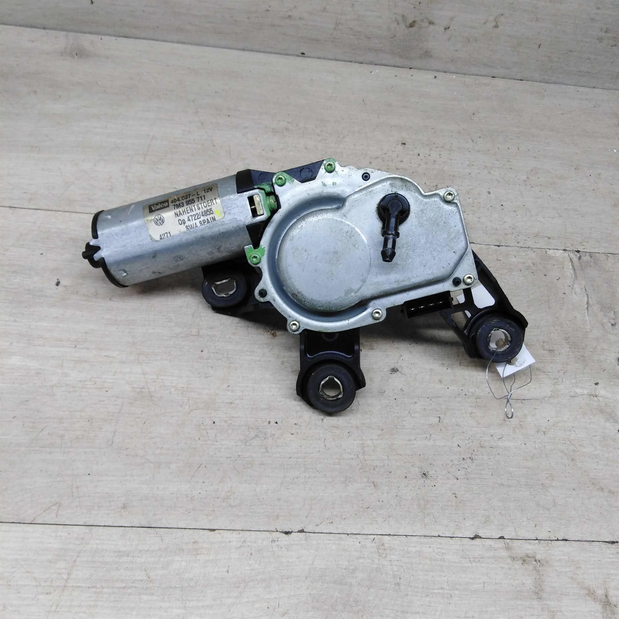 Моторчик стеклоочистителя заднего Audi A3 8L    (арт. 83487)