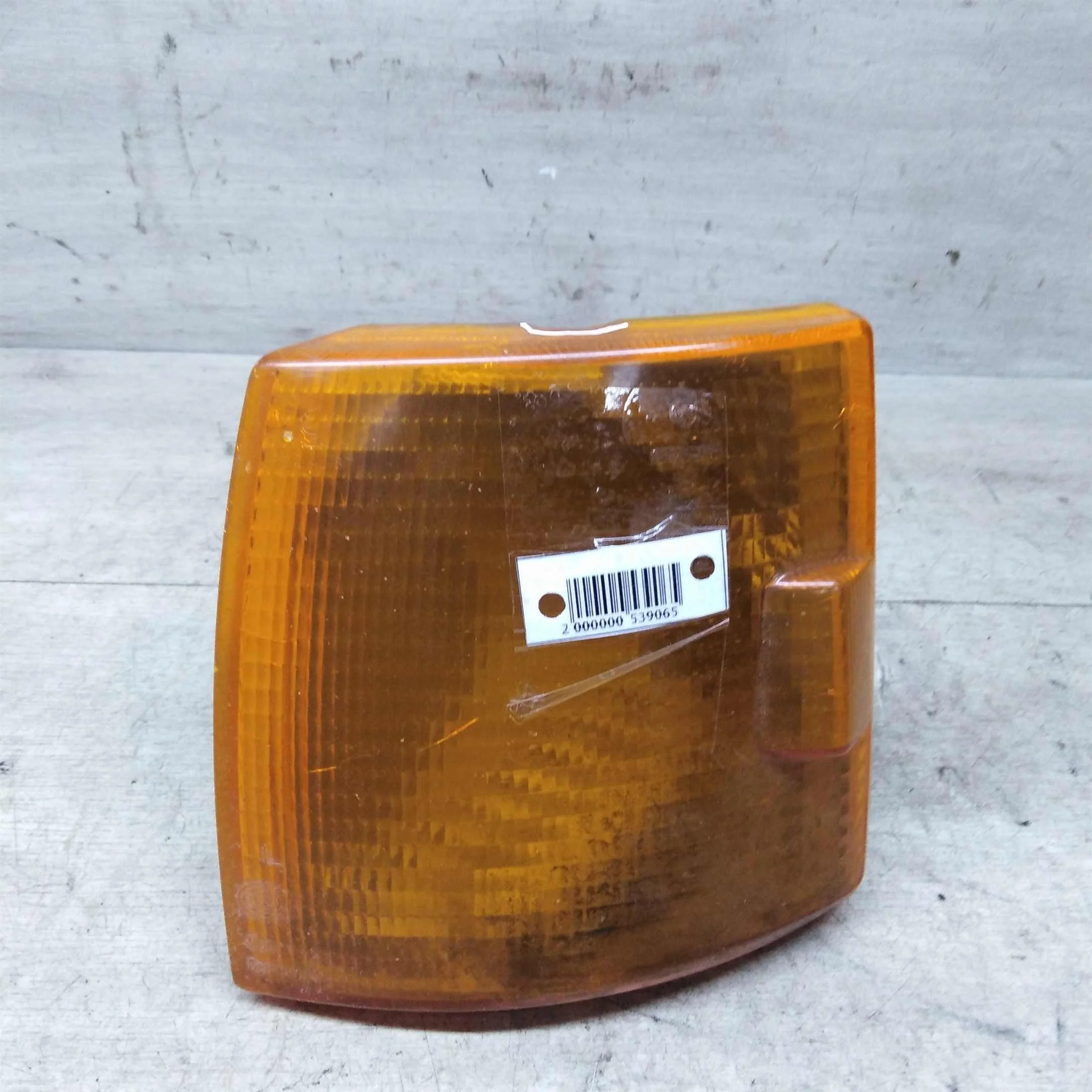 указатель поворота левый Volkswagen Transporter T4 бу (арт. 83791)