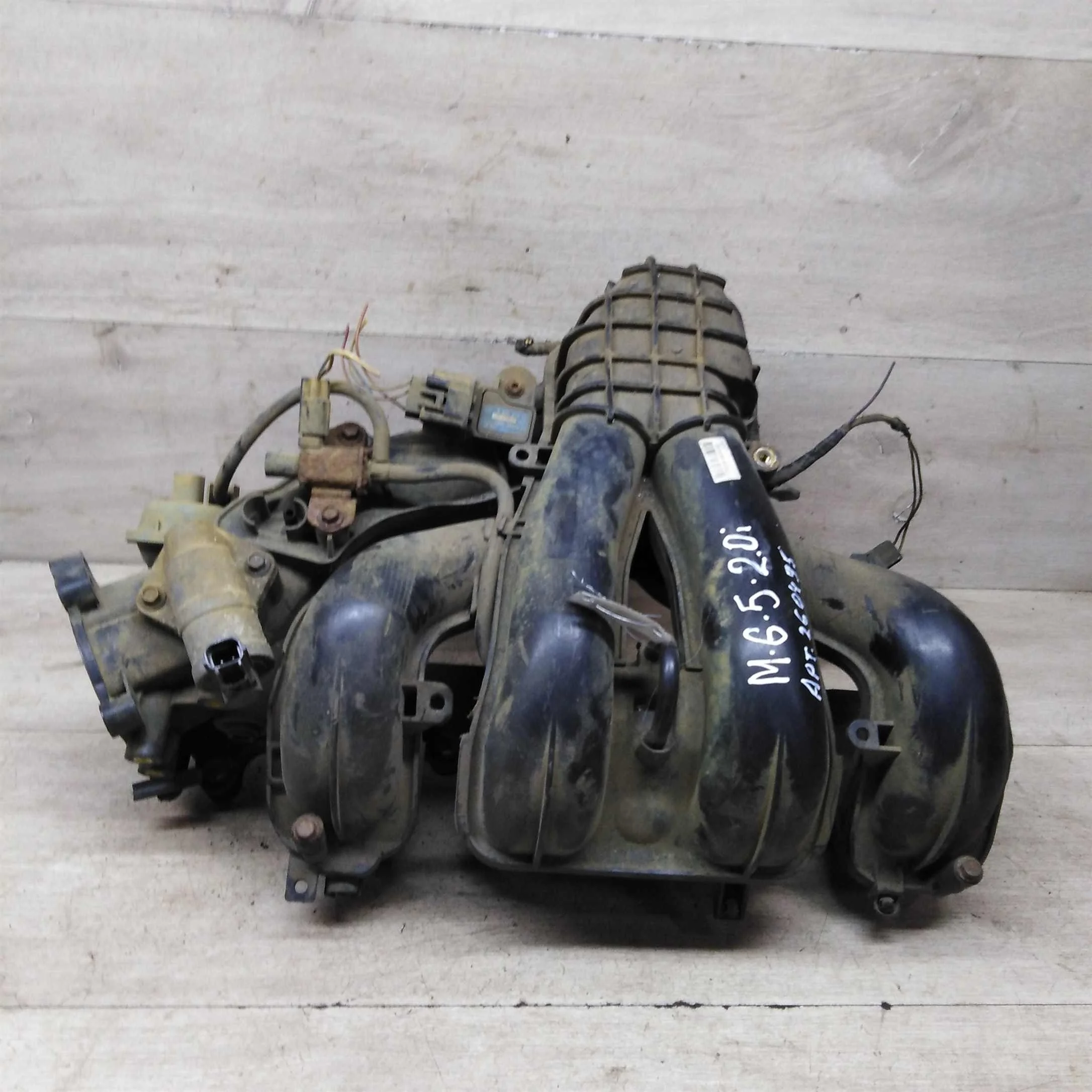 Коллектор впускной Mazda 6 GG 2.0i  (арт. 86208)