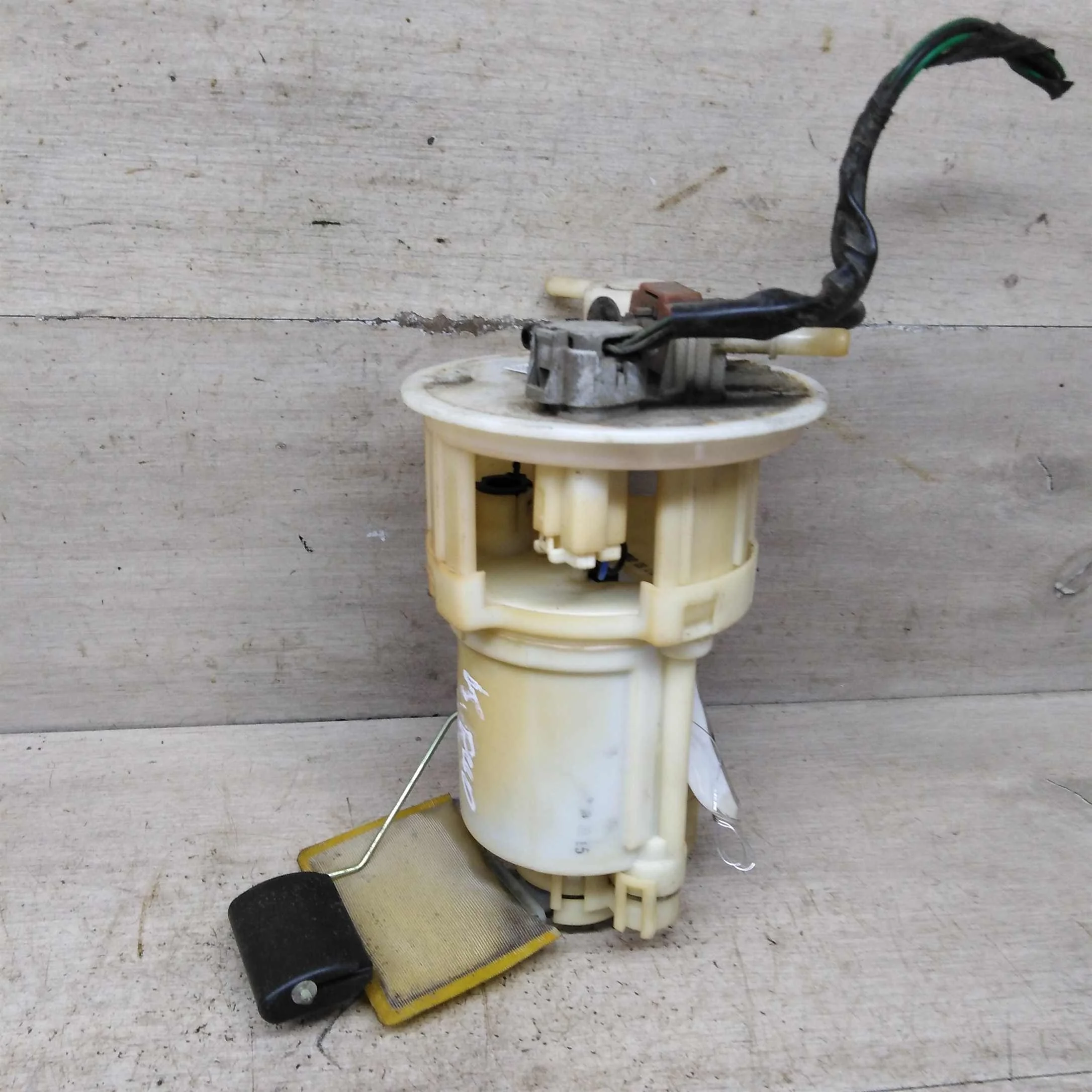 Насос топливный Kia Rio II (арт. 87697)