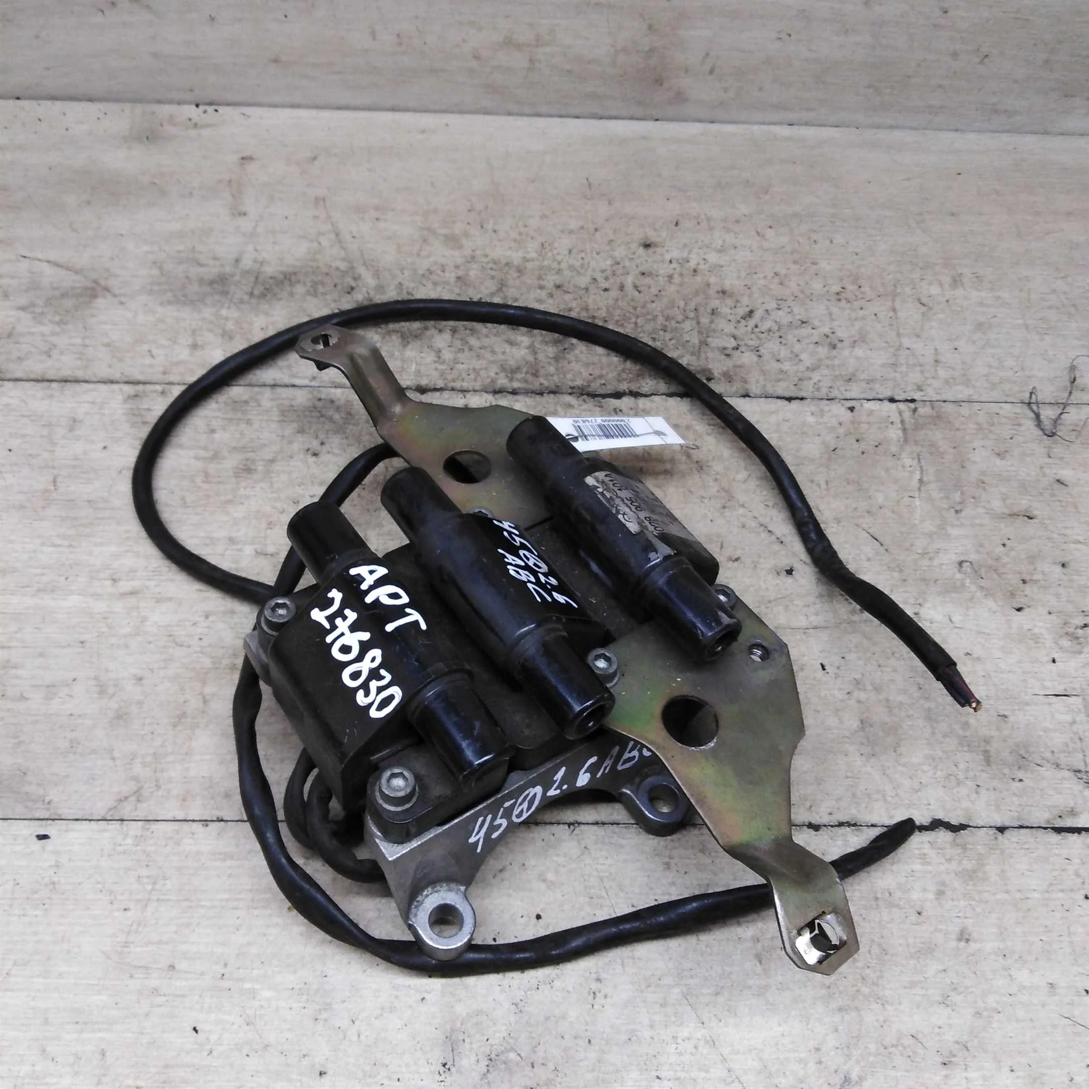 Катушка зажигания 2.6i 2.8i Audi 100 C4 Audi A6 C4 Audi A4 B5 Audi 80 B4 (арт. 88004)