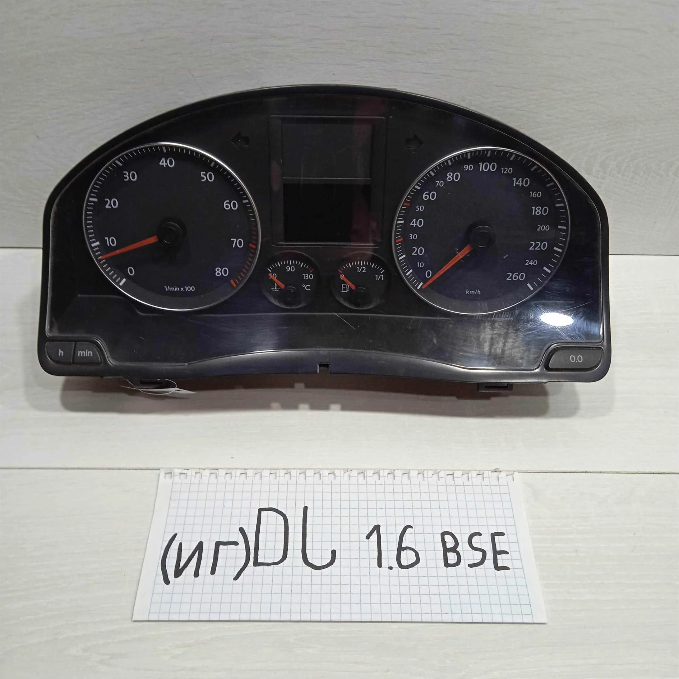 Панель приборов щиток Volkswagen jetta 5 (арт. 88223)