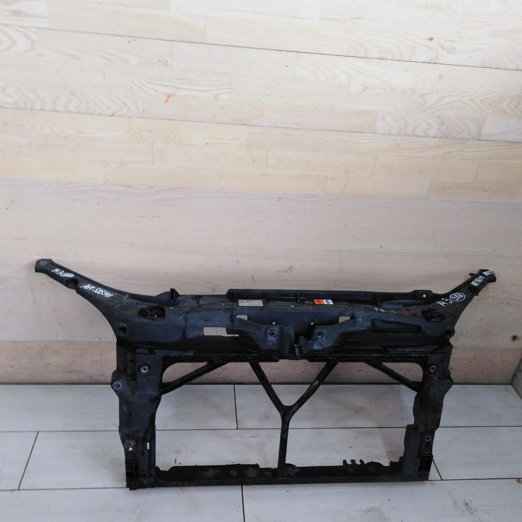 Передняя панель телевизор Mazda 3 BK (арт. 89016)