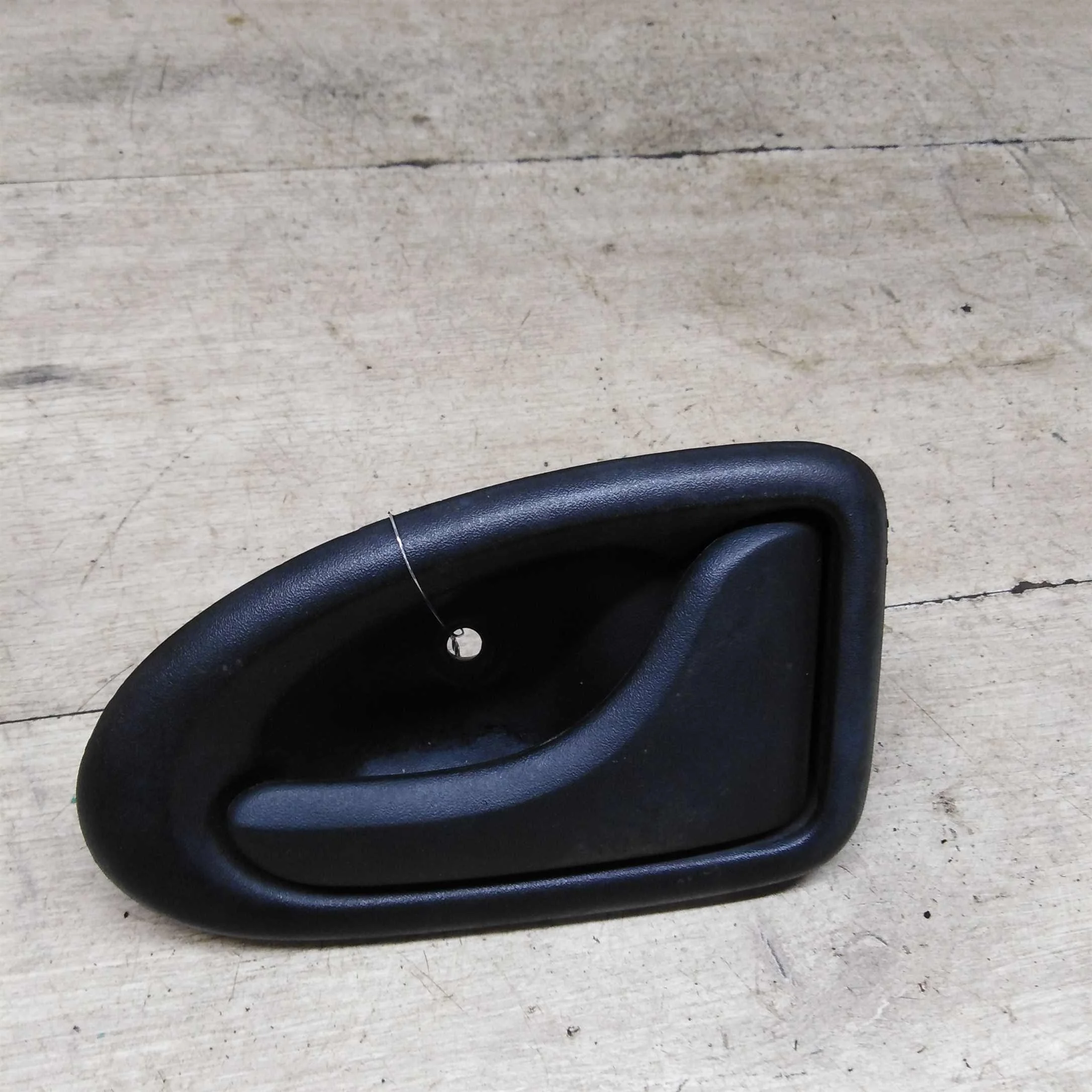 Ручка дверей внутренняя передняя правая Renault Megane I   (ИА2) (арт. 89942)