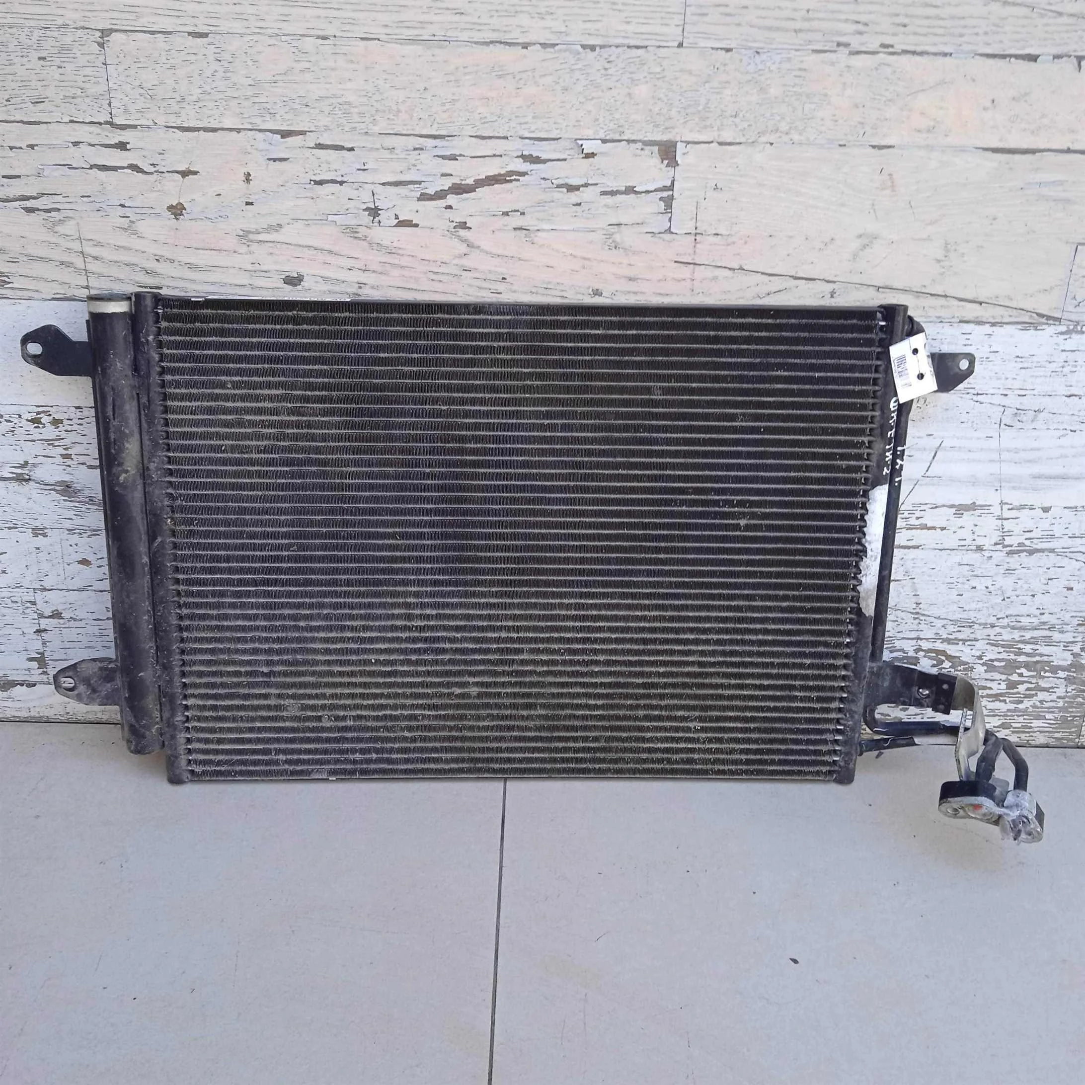 Радиатор кондиционера Skoda Yeti I   (арт. 90105)