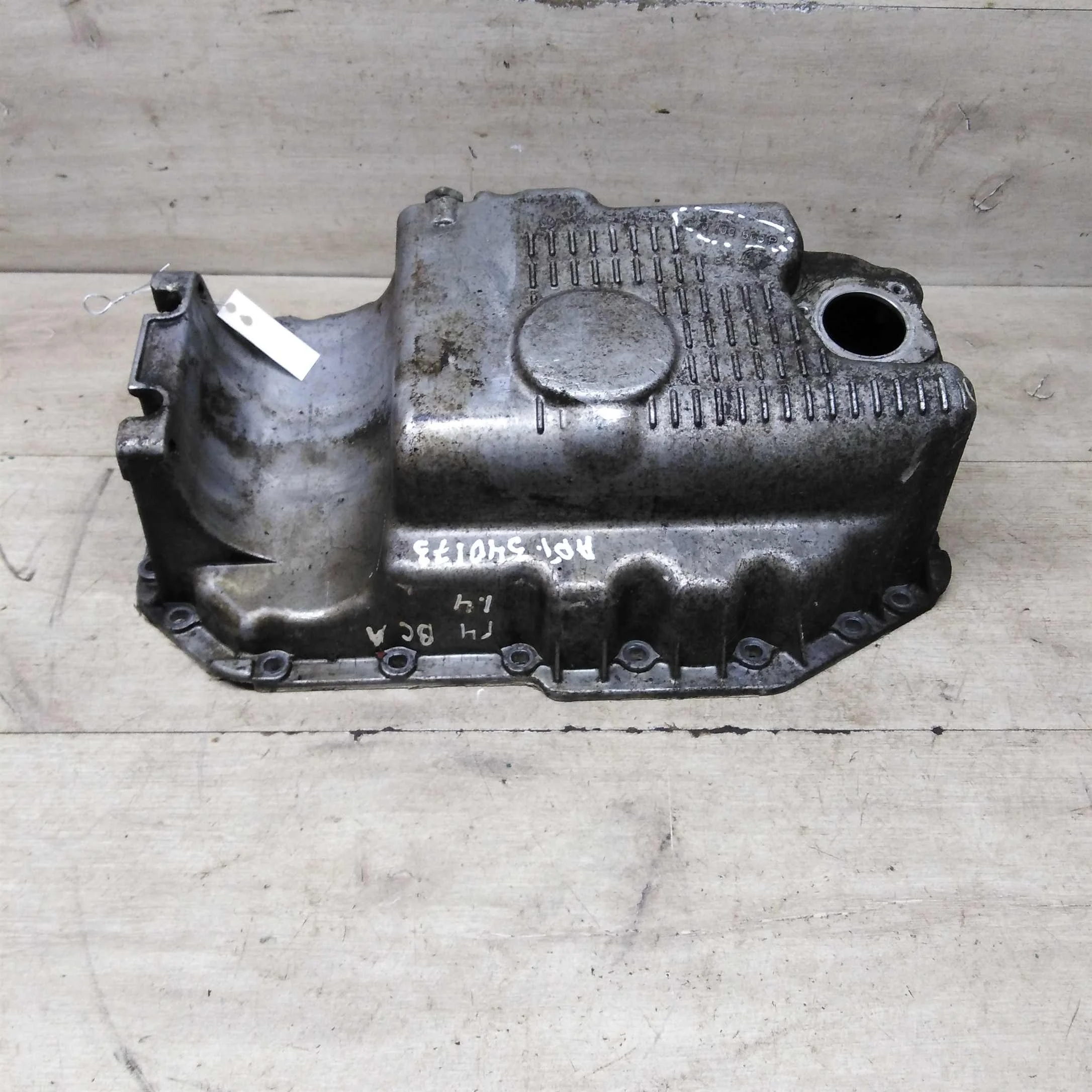 Поддон двигателя 1.4i BCA Volkswagen Golf 4 Skoda Octavia Tour Audi a3 8 ML Volkswagen Bora (арт. 91004)