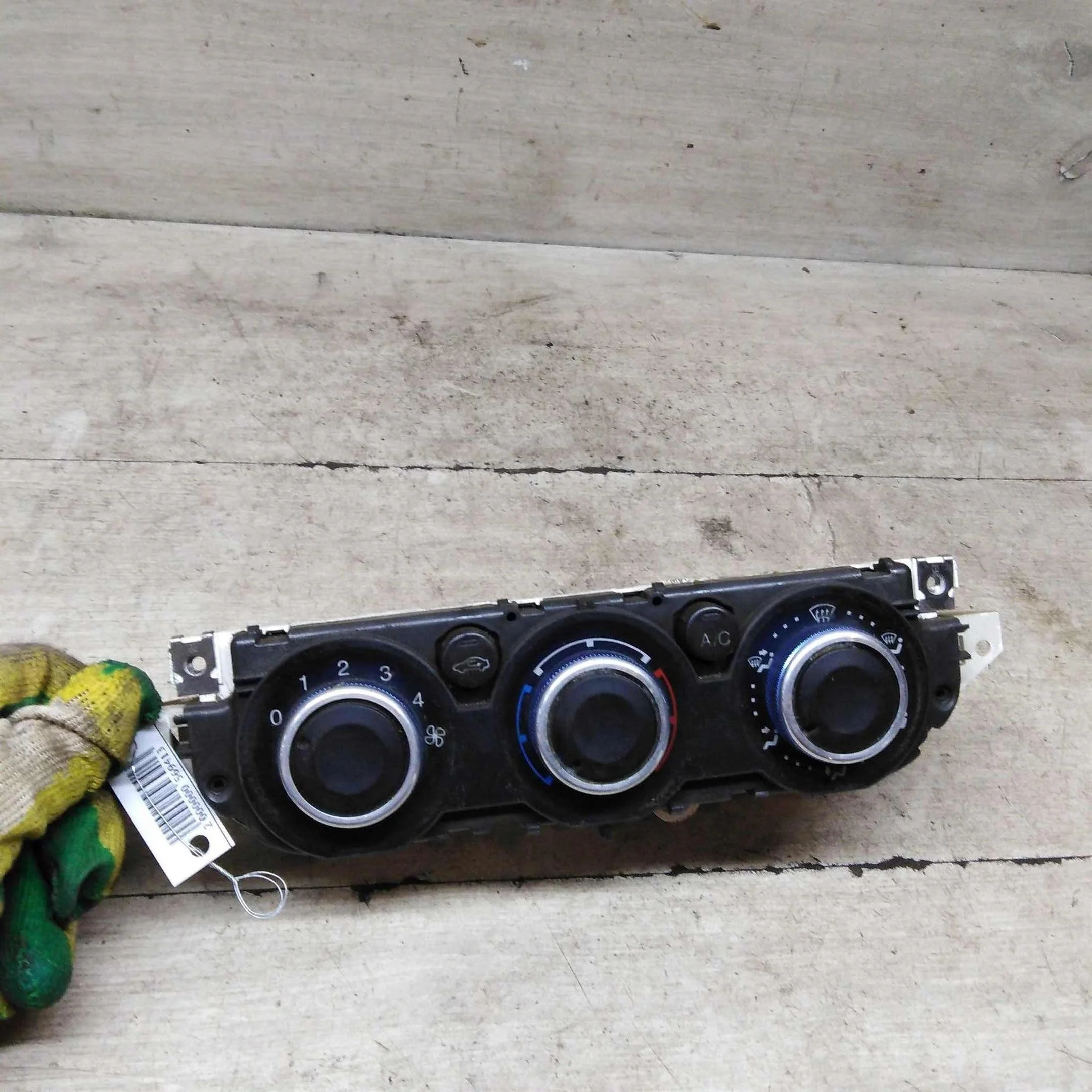 Блок управления печкой Ford Focus II (арт. 91610)