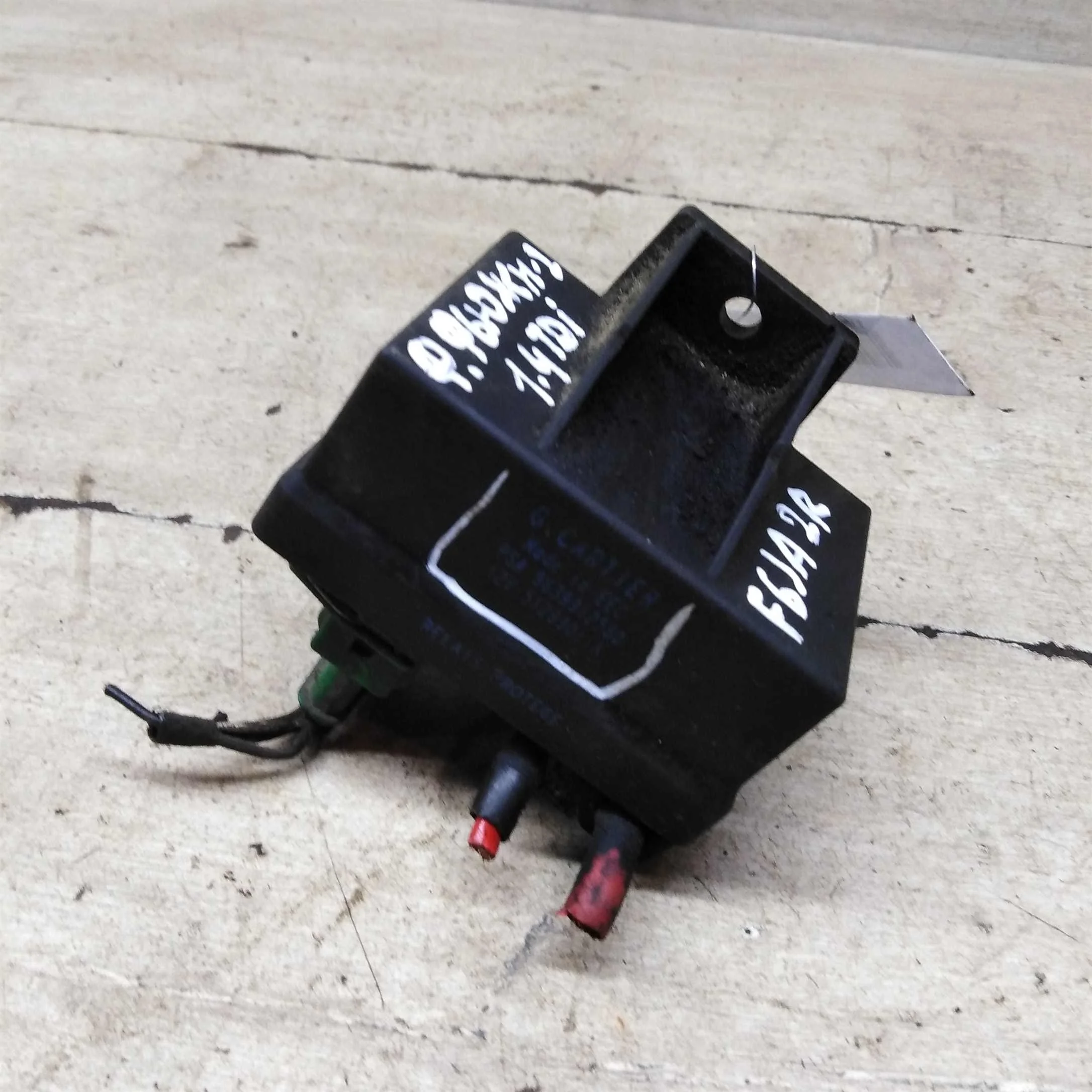 Реле свечей накала Ford Fusion I 1.4 TDI (арт. 93843)