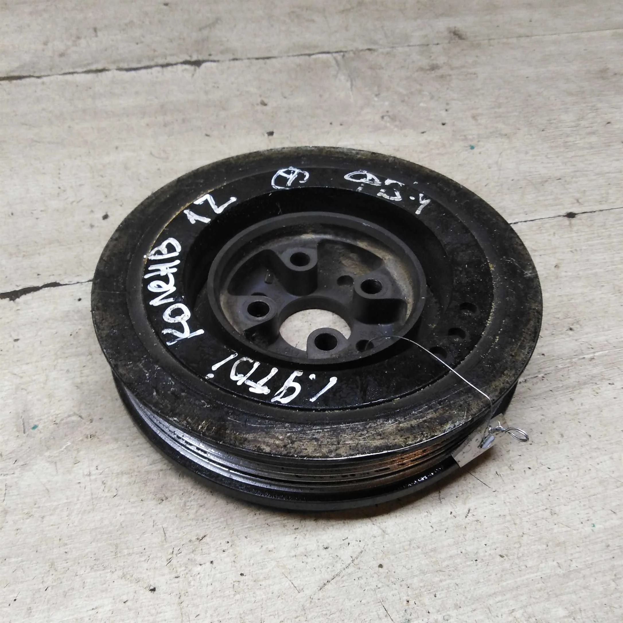 Шкив коленвала 1z Volkswagen Passat B4 Volkswagen Passat B3 Volkswagen Golf 3 (арт. 94519)