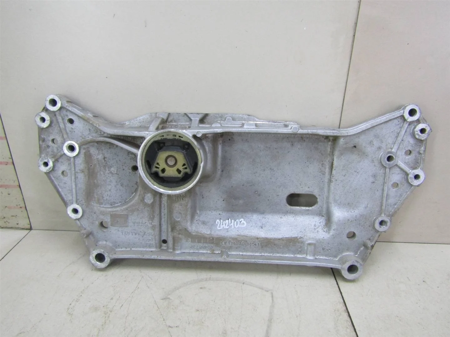 Балка подмоторная Skoda Superb 2008-2015  [1K0199369G]  1.8 CDAB в Вологде