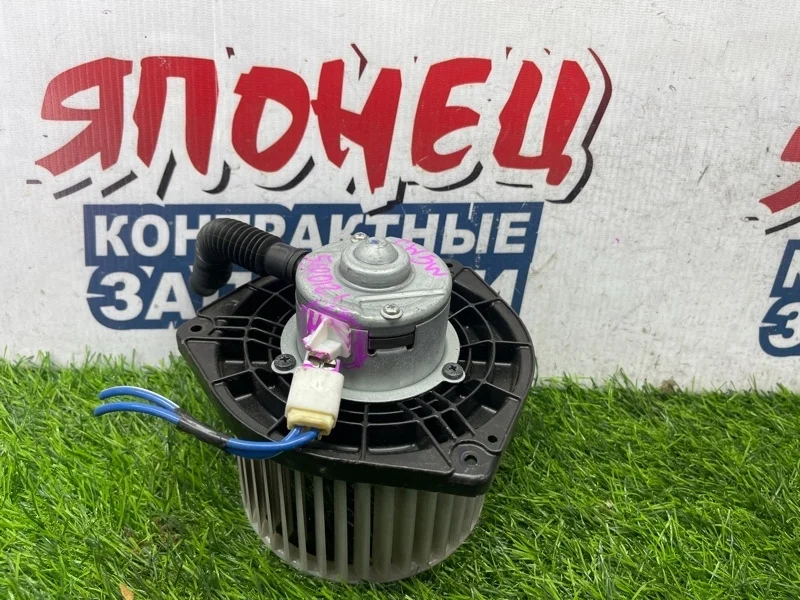 Мотор печки Mitsubishi Outlander 7802A164 CW5W 4B12