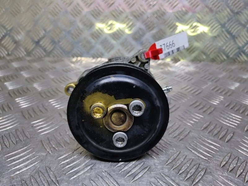 Помпа Volkswagen Polo