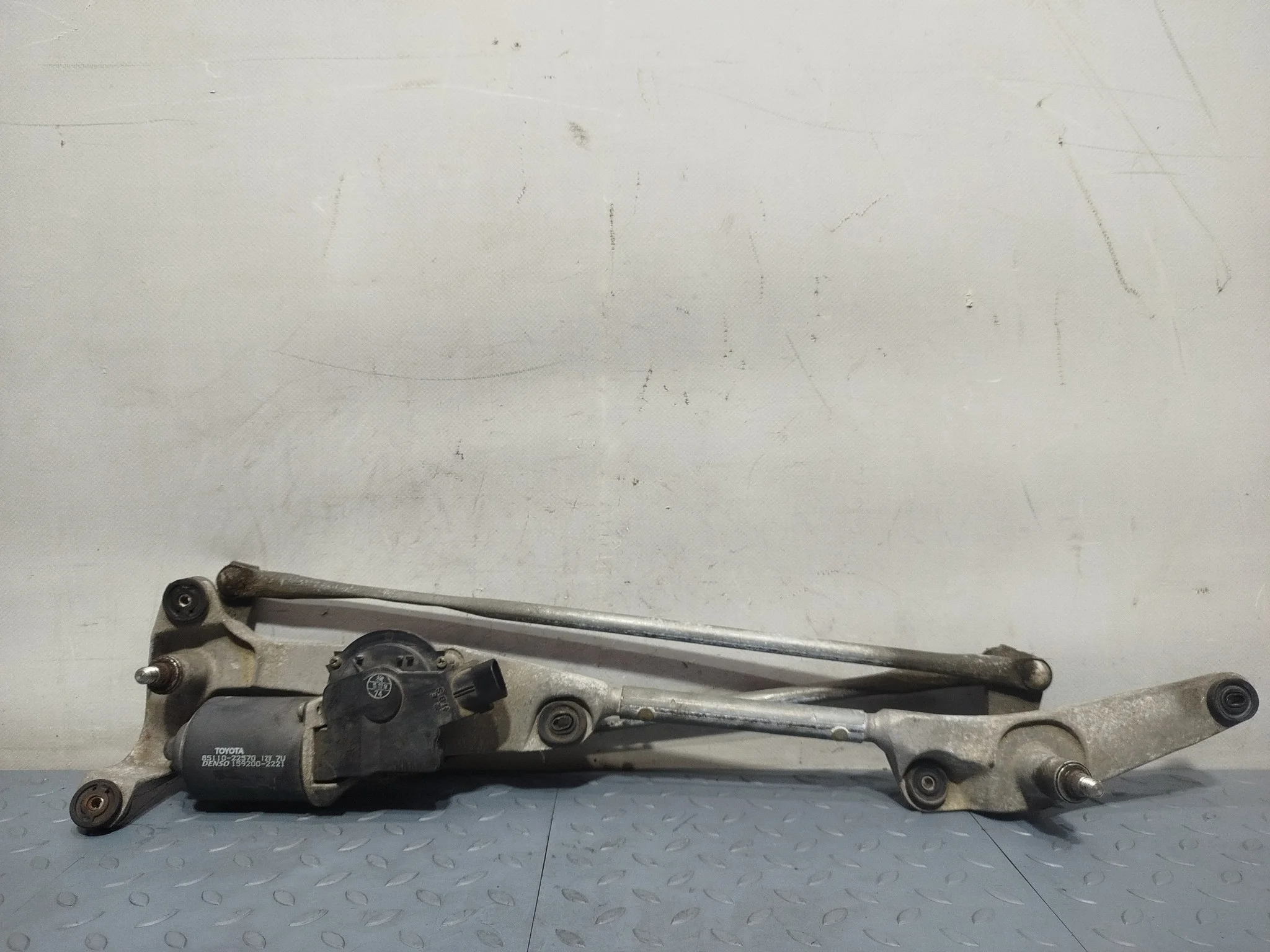 ТРАПЕЦИЯ ДВОРНИКОВ TOYOTA CHASER CRESTA MARK II GX100 GX105 JZX100 JZX101 JZX105 LX100 SX100 С МОТОРОМ 8511022570